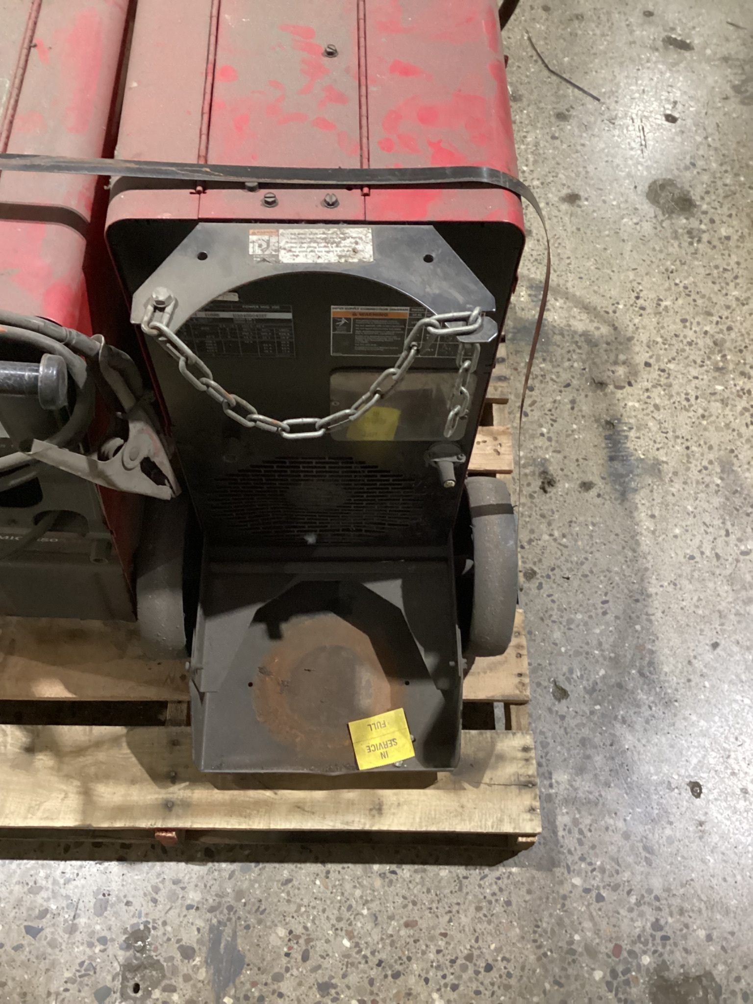 LINCOLN ELECTRIC POWER MIG 300 WELDER USED 2