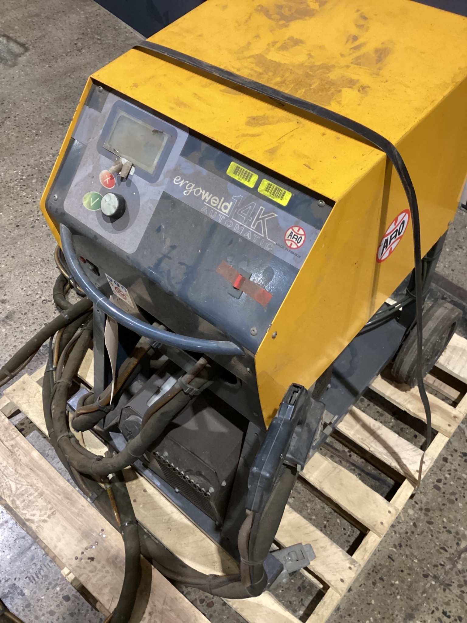 ARO ERGOWELD 14K V4 Mobile Spot Welder USED 1