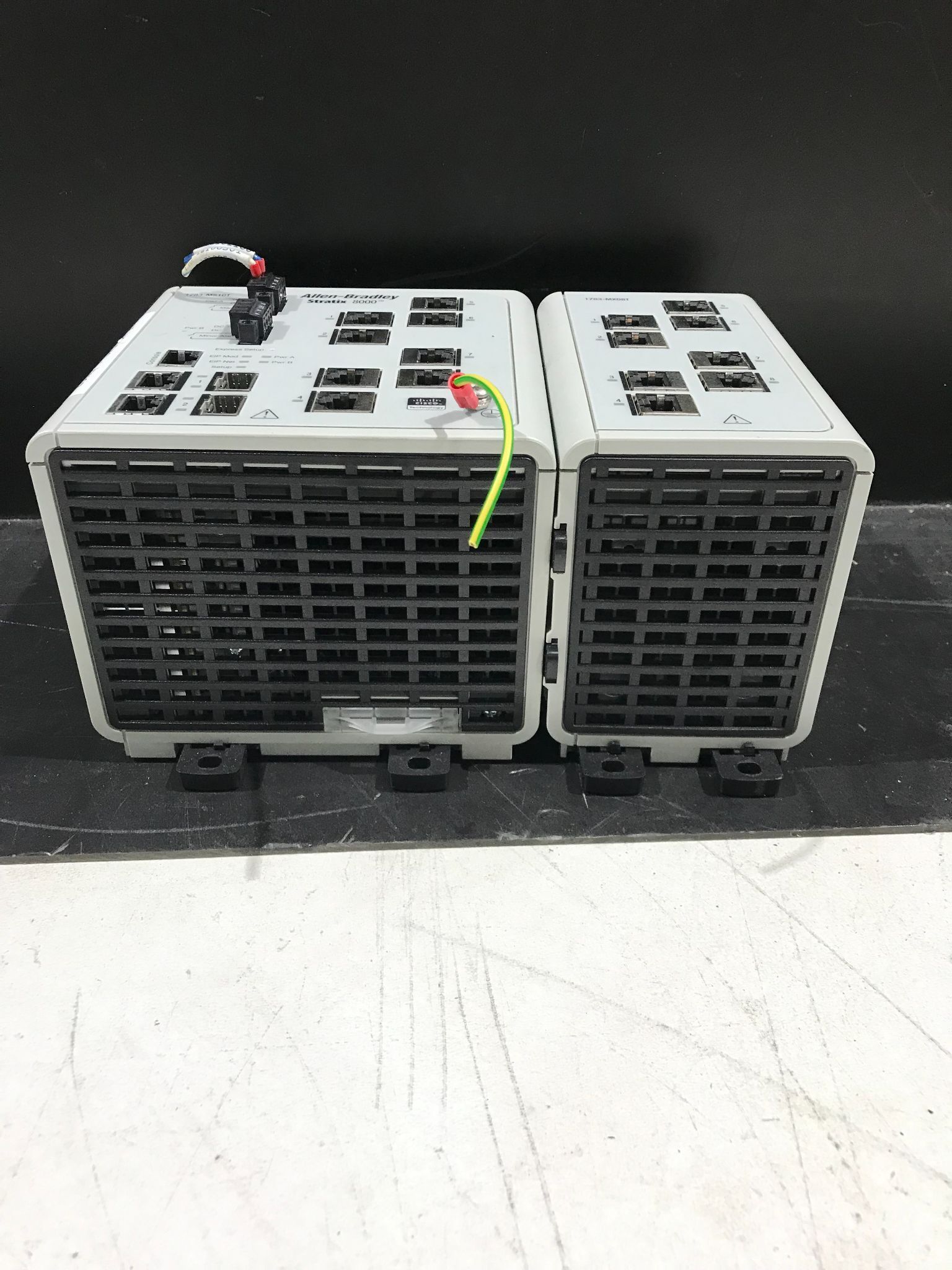 New Allen-Bradley 1783-MS10T PLC Ethernet and Communication