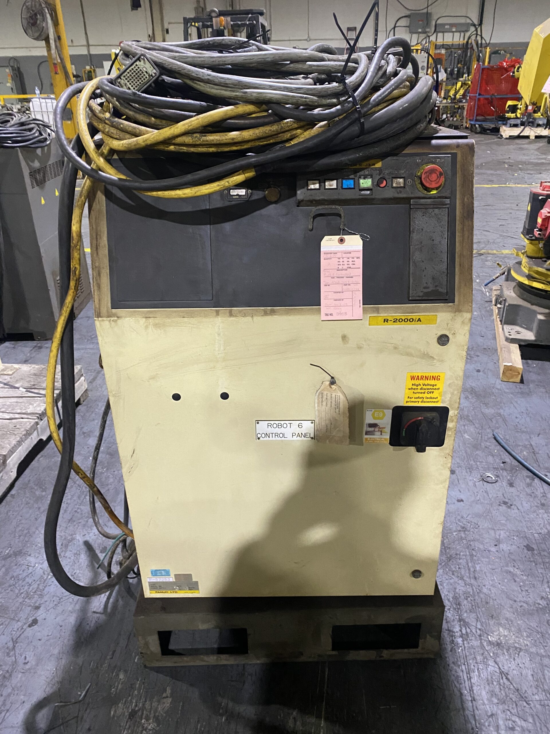FANUC - R-2000iA/125L w/ R-J3iB Controls USED 6