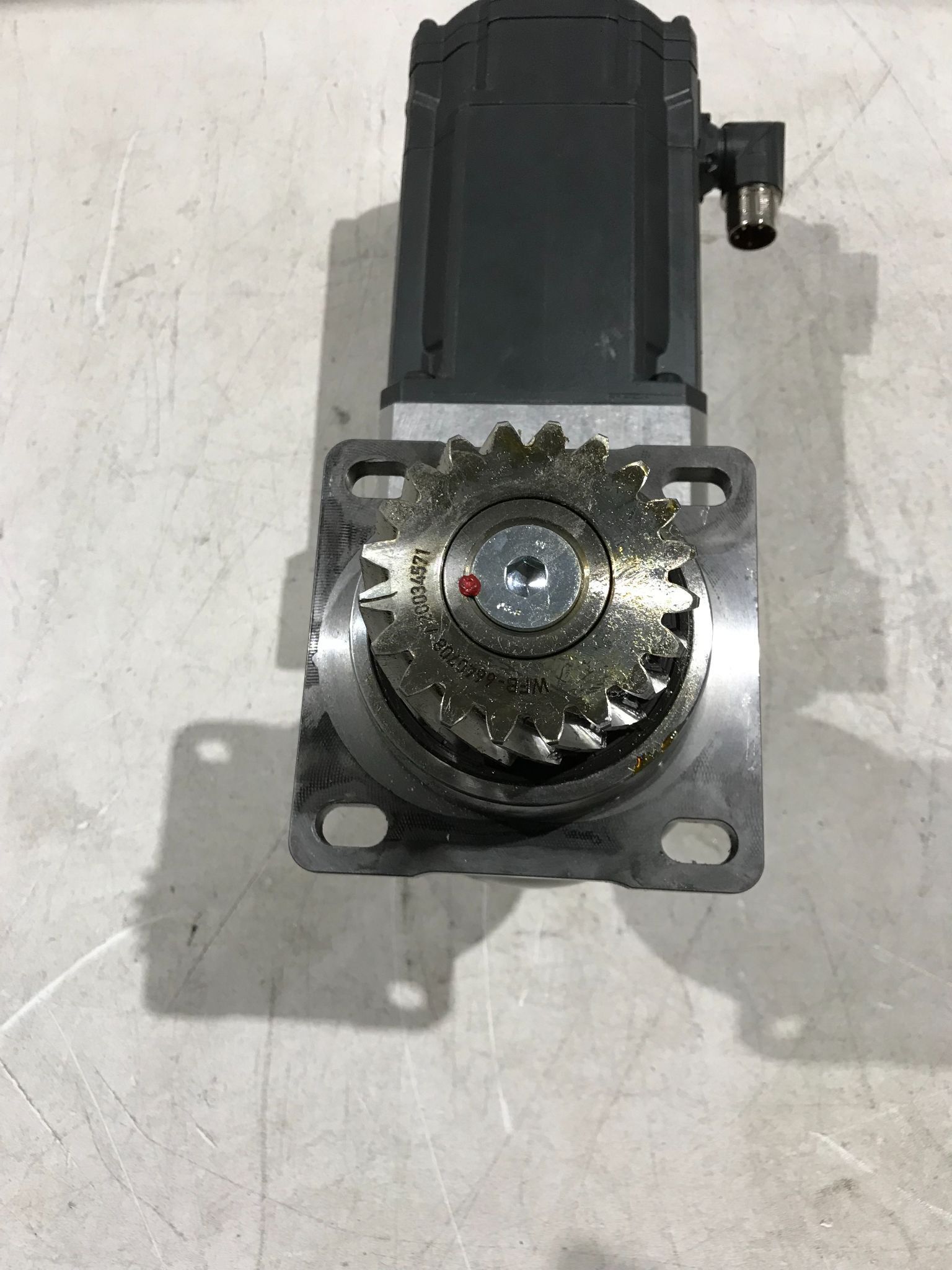 SIEMENS 1FK2206-4AF00-1MA0 Servo Motor USED 1