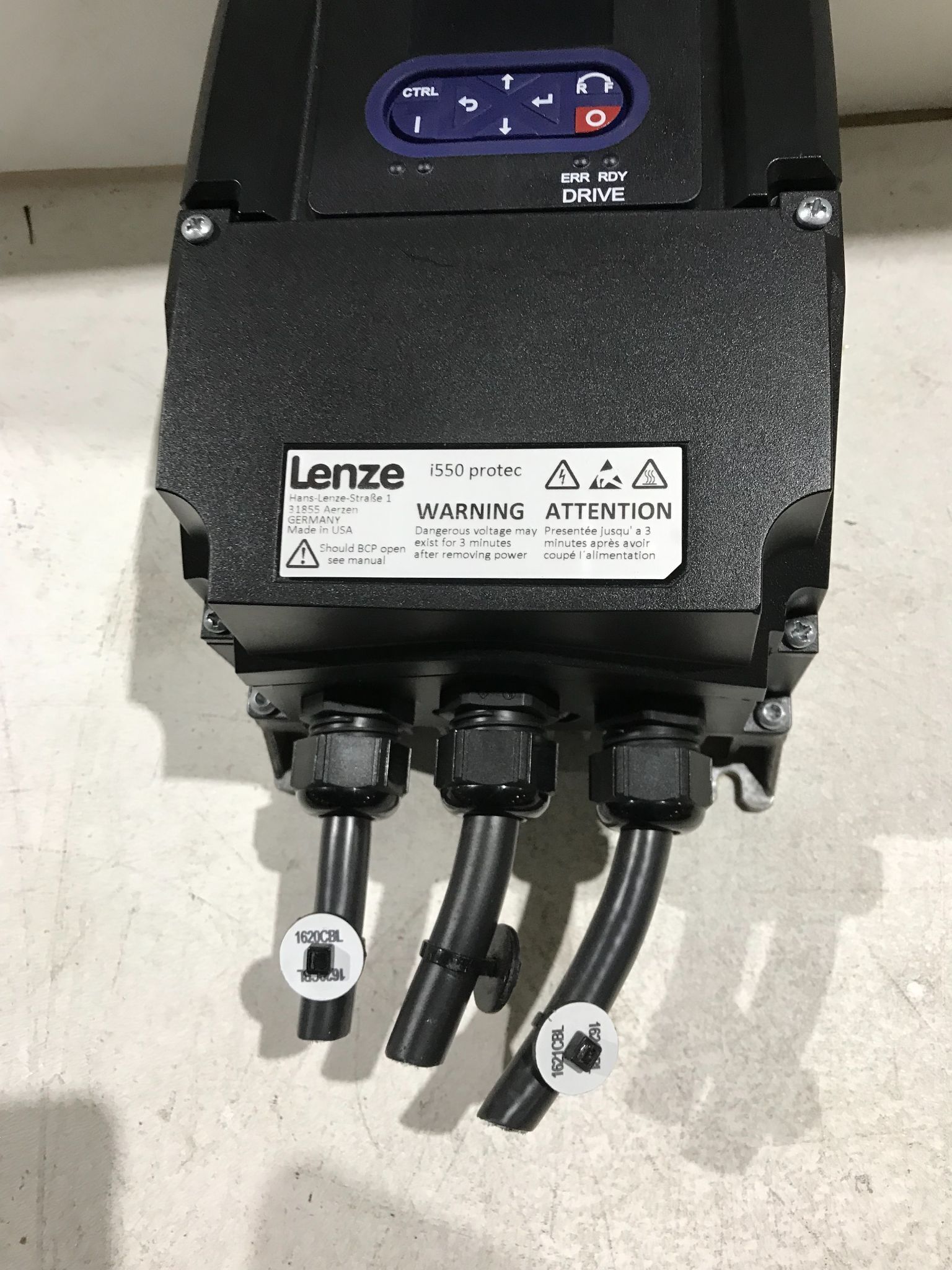 LENZE I55AP175F0A711K00S I550 Protec Series Inverter Drive 1.0 HP USED 2
