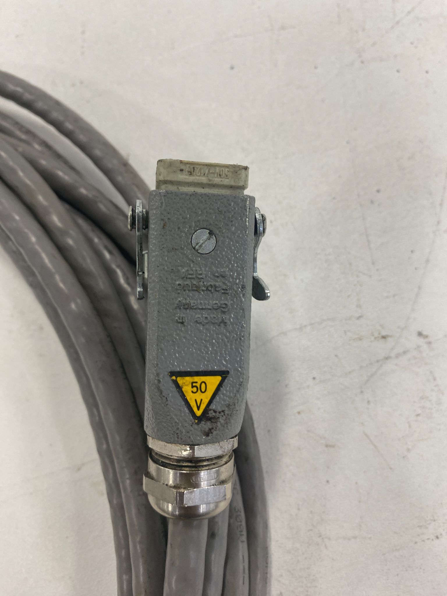 FANUC EE-4707-221-010 ENCODER CABLE USED 1
