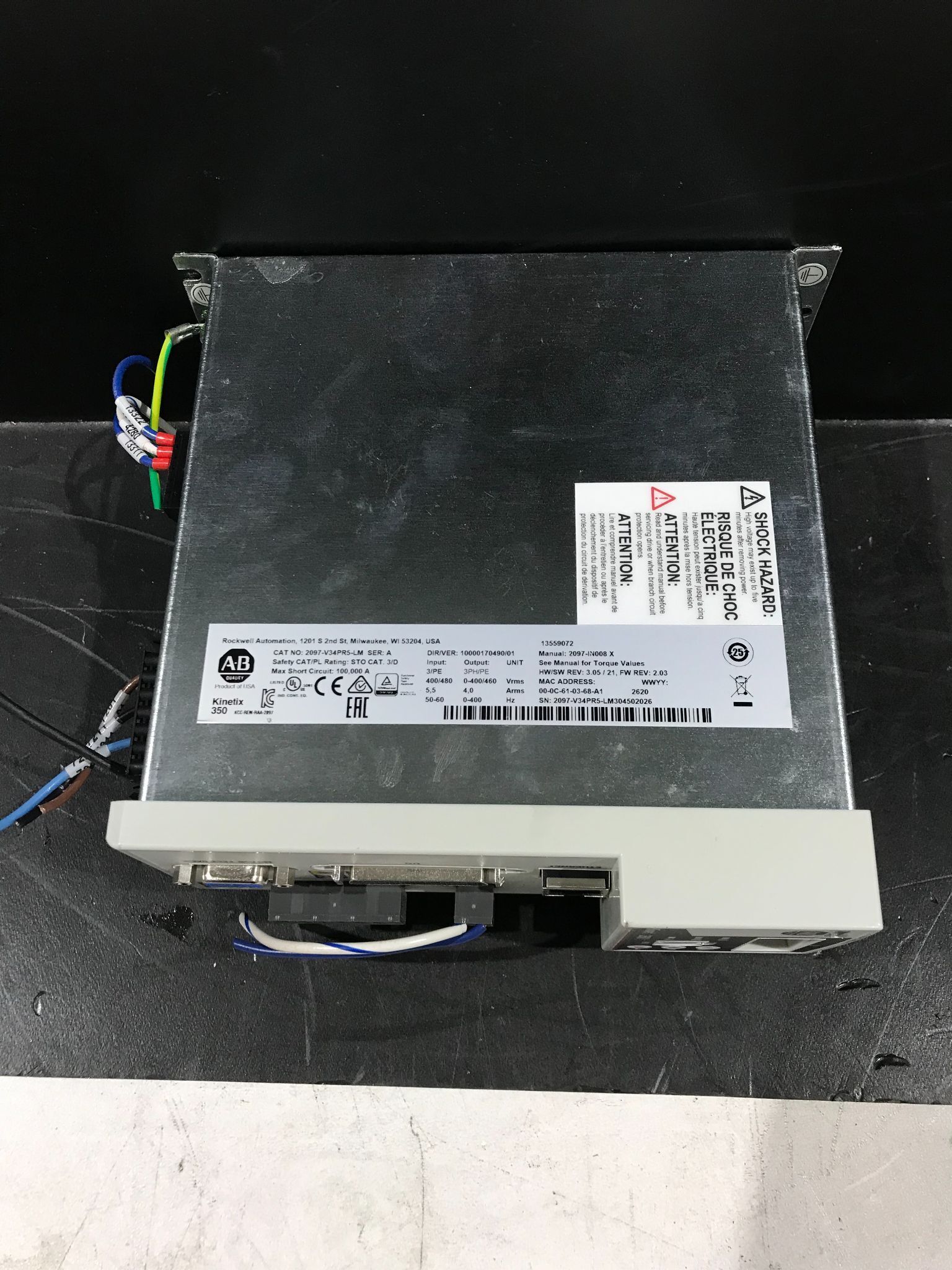 ALLEN-BRADLEY 2097-V34PR5-LM SERVO DRIVE NEW 3