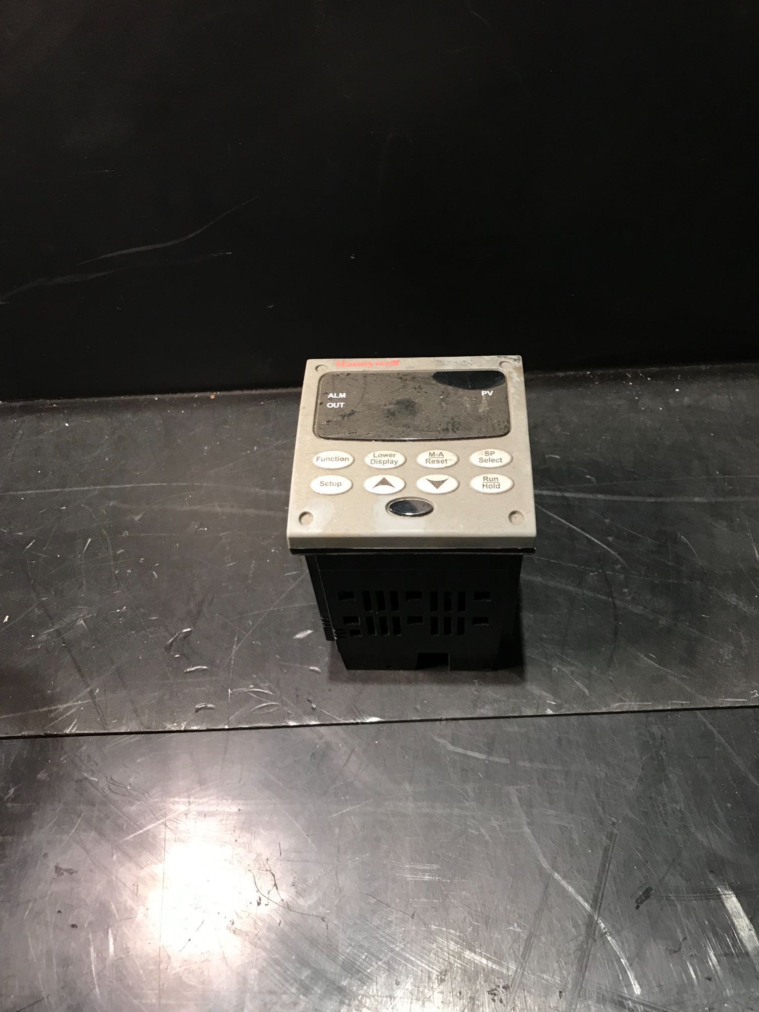 HONEYWELL DC2500-EE-0L00 Temperature Controller USED 1