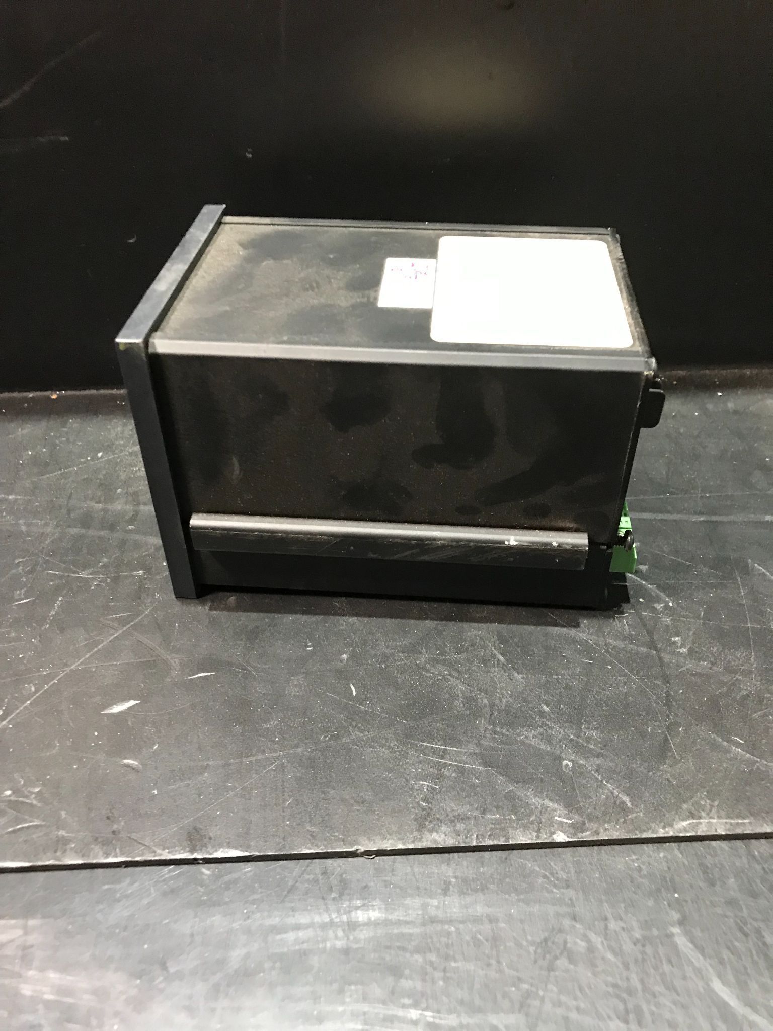 OMEGA RD8253-USB Paperless Data Recorder USED 1