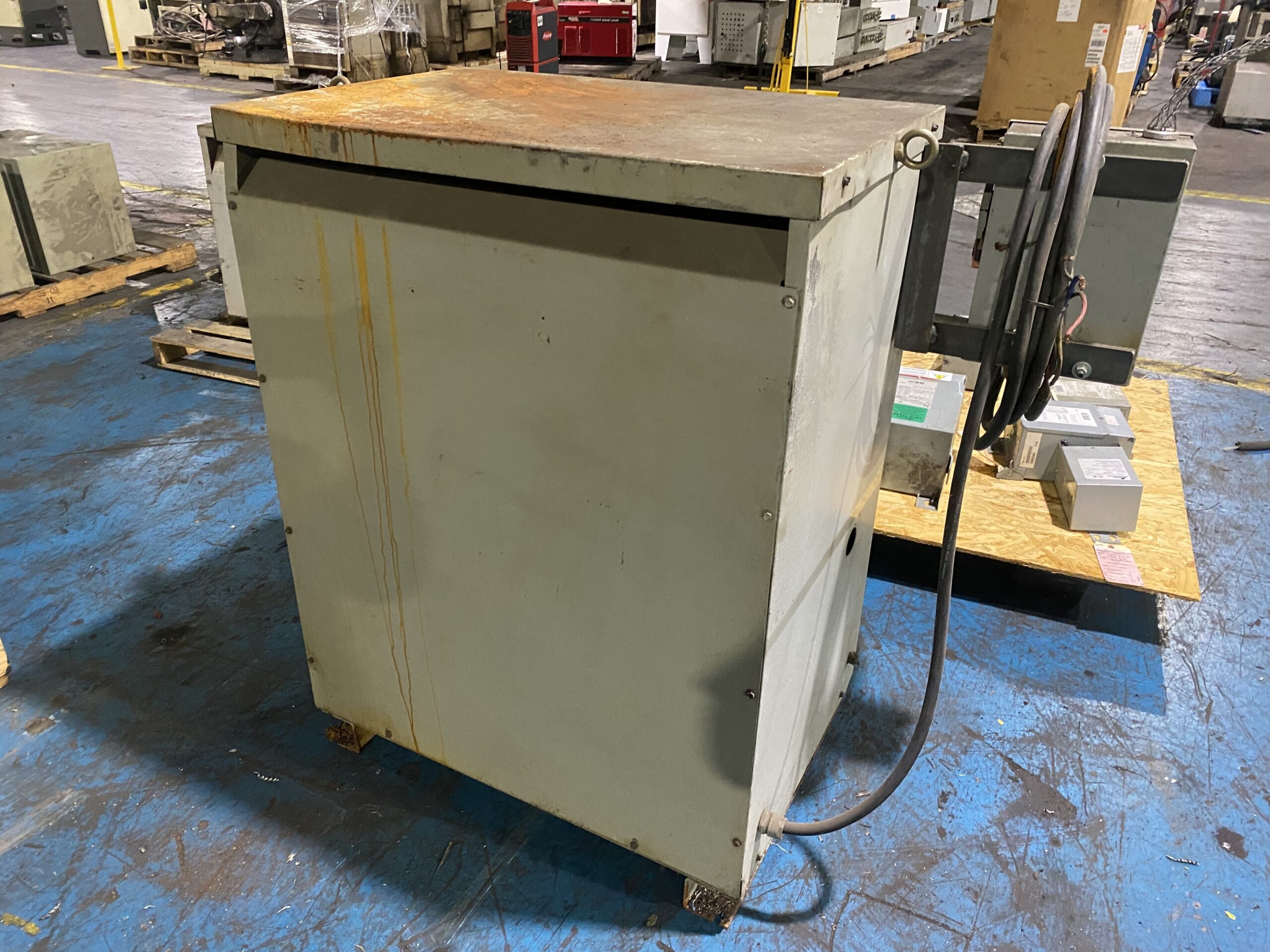 GENERAL ELECTRIC - 9T23B4010G26 Transformer 575V - 460V, 145kVA USED 3