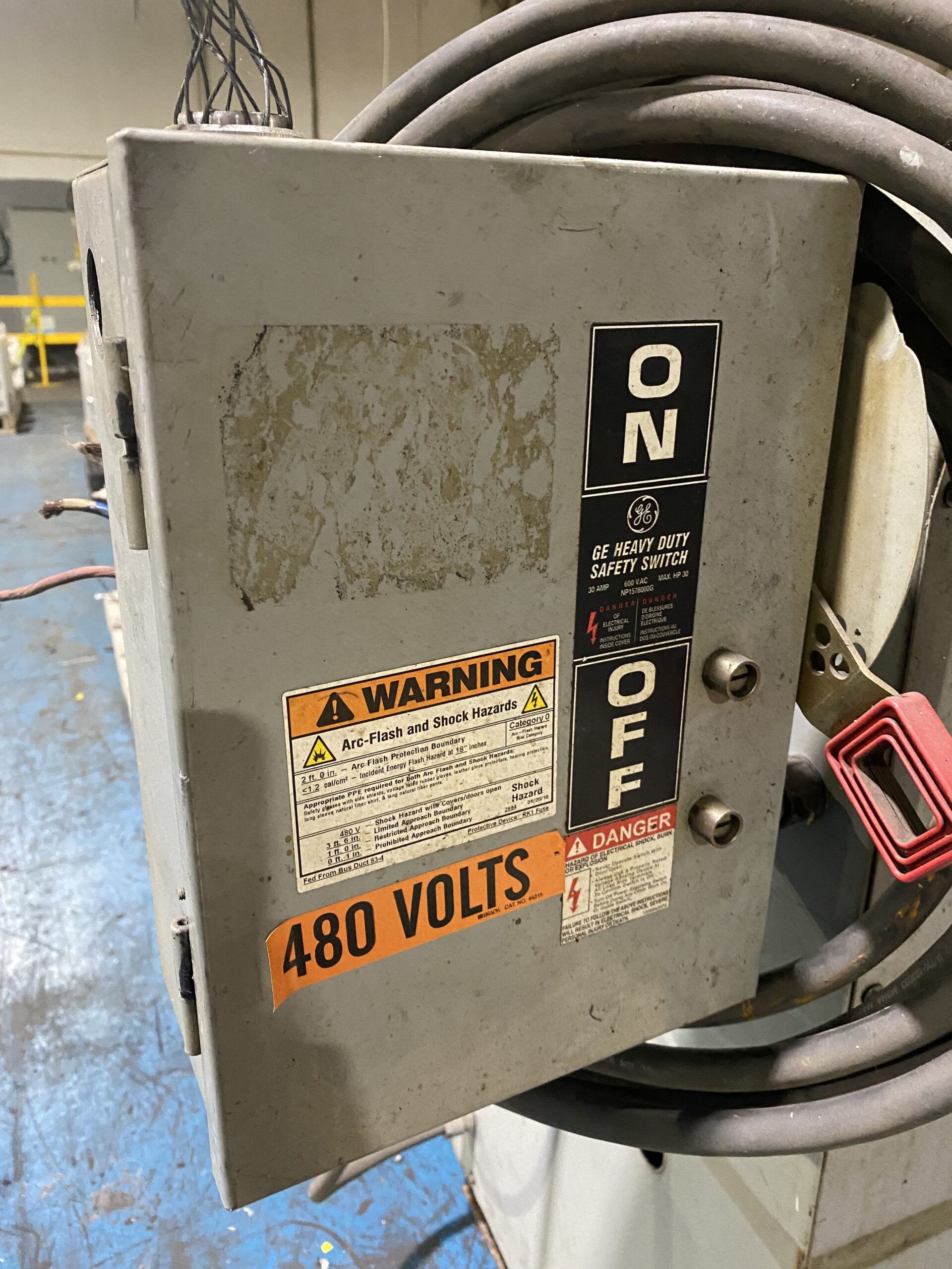 GENERAL ELECTRIC - 9T23B4010G26 Transformer 575V - 460V, 145kVA USED 4