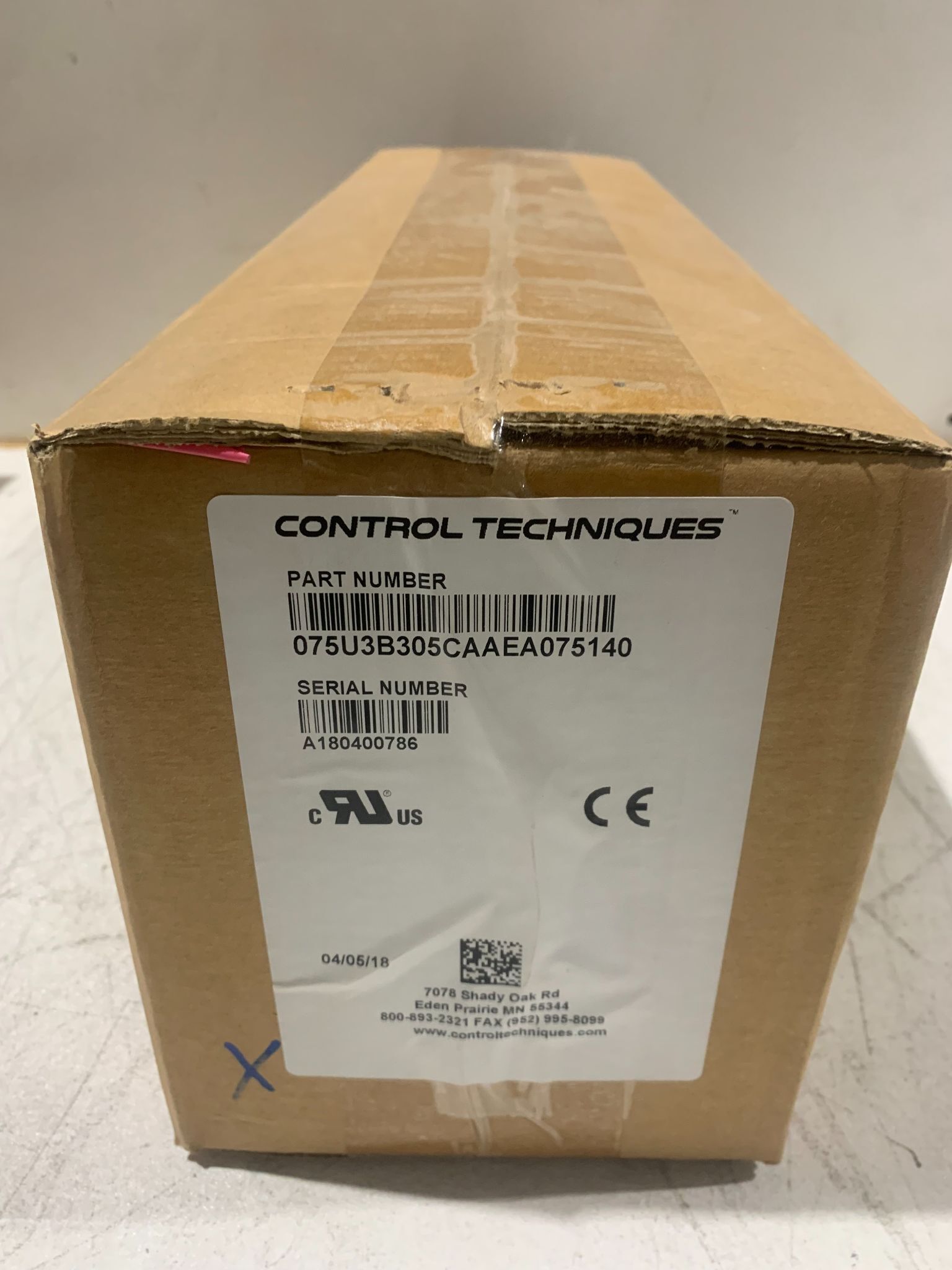CONTROL TECHNIQUES MOTOR 075U3B305CAAEA075140 NEW 1