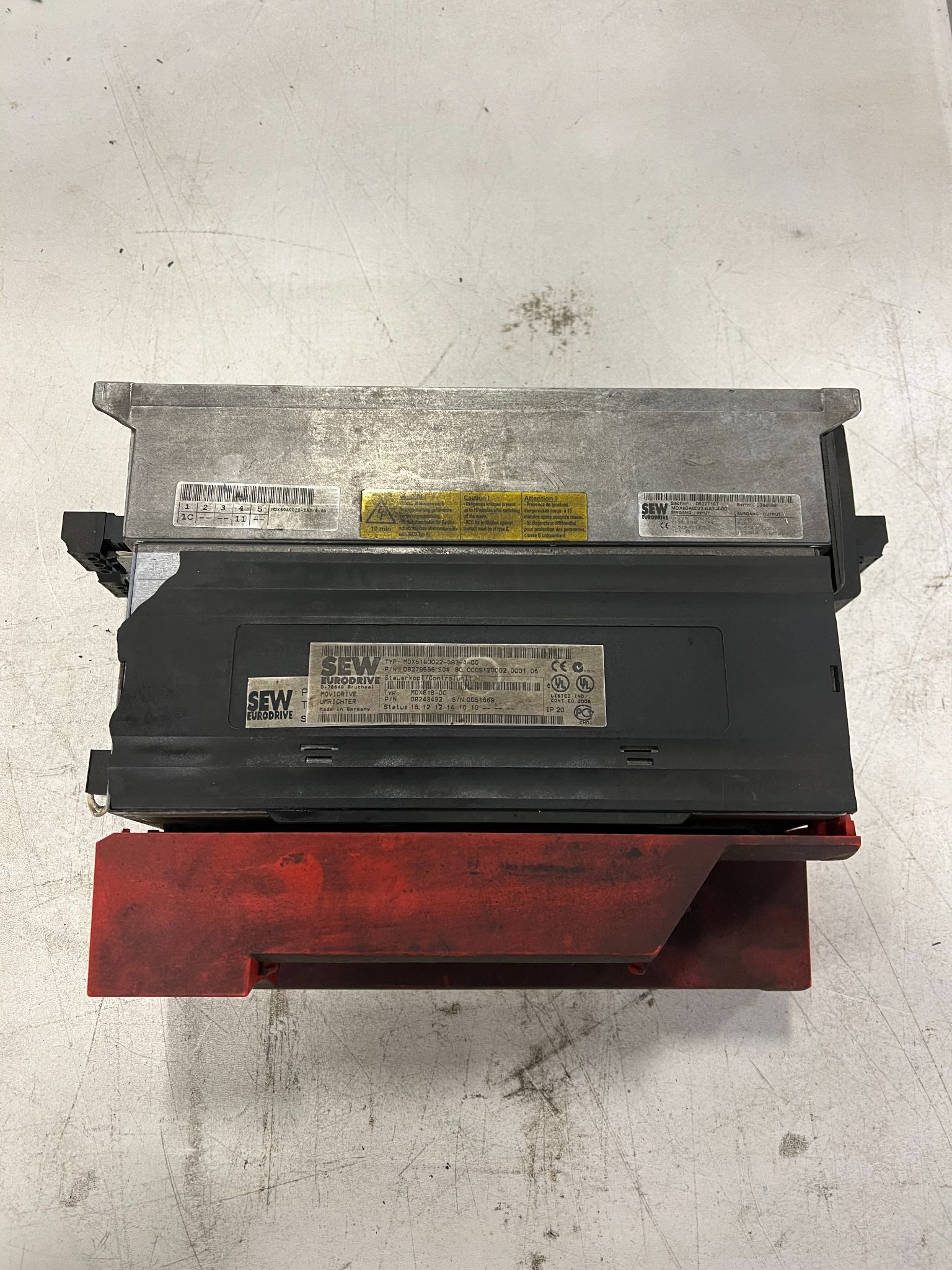 SEW EURODRIVE MDX61B0014-5A3-4-00 SERVO PRODUCTS USED 2