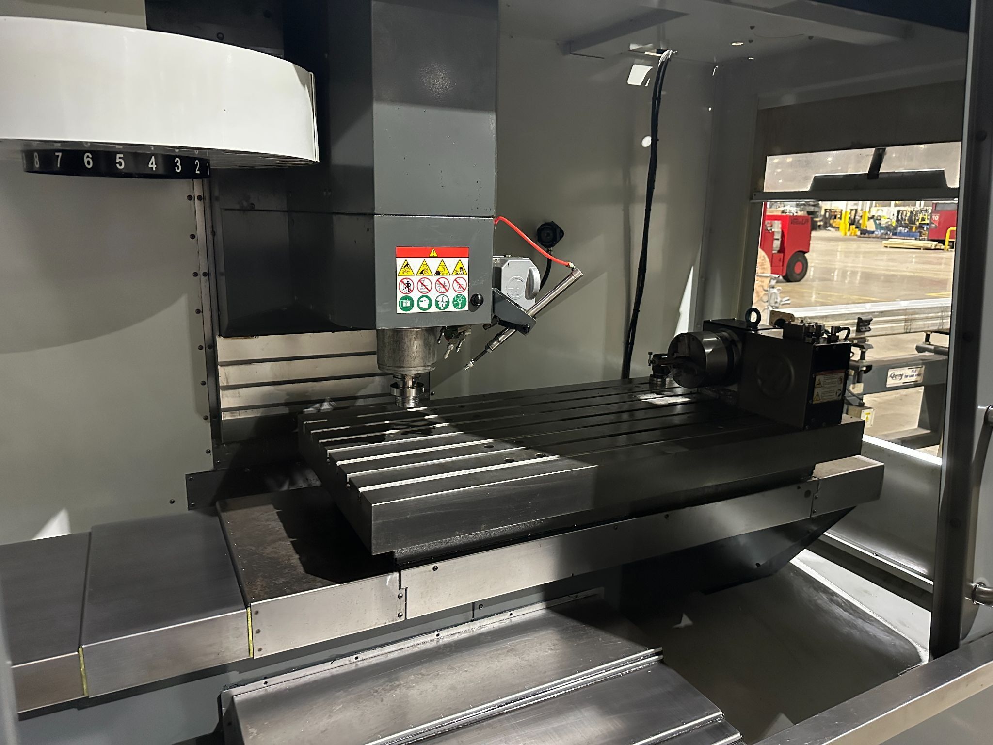 2016 HAAS VF-3YT Vertical Machinery Center 2