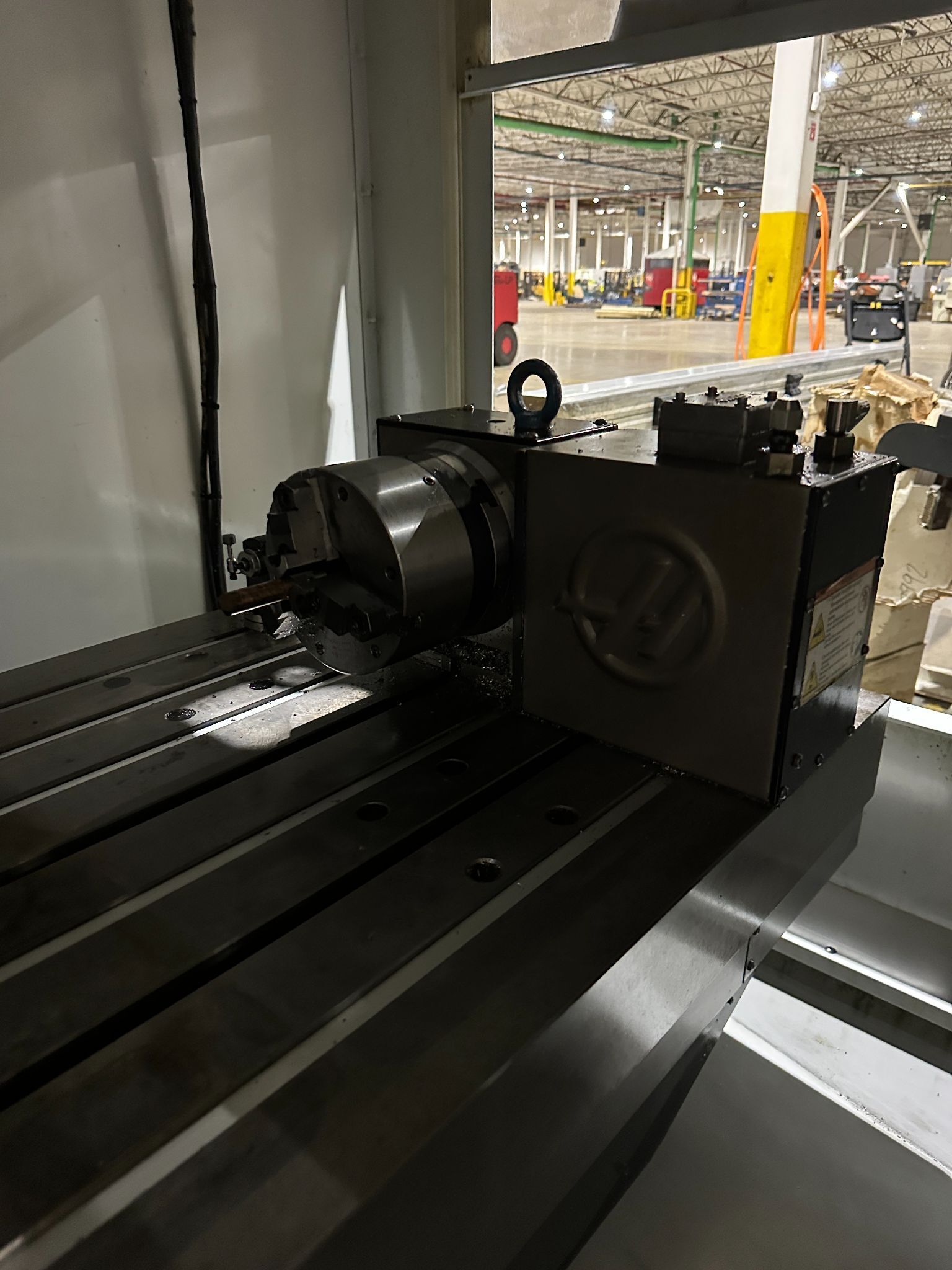 2016 HAAS VF-3YT Vertical Machinery Center 5