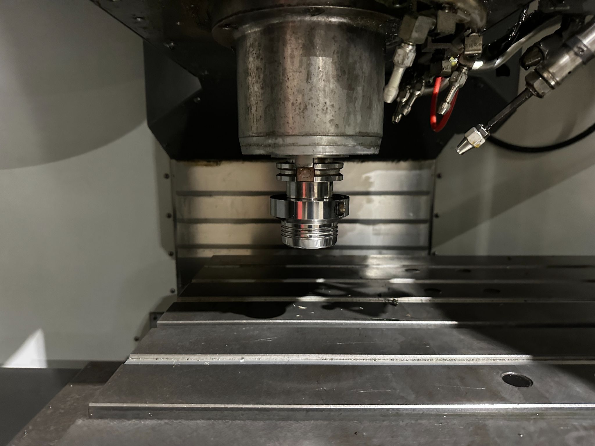 2016 HAAS VF-3YT Vertical Machinery Center 7