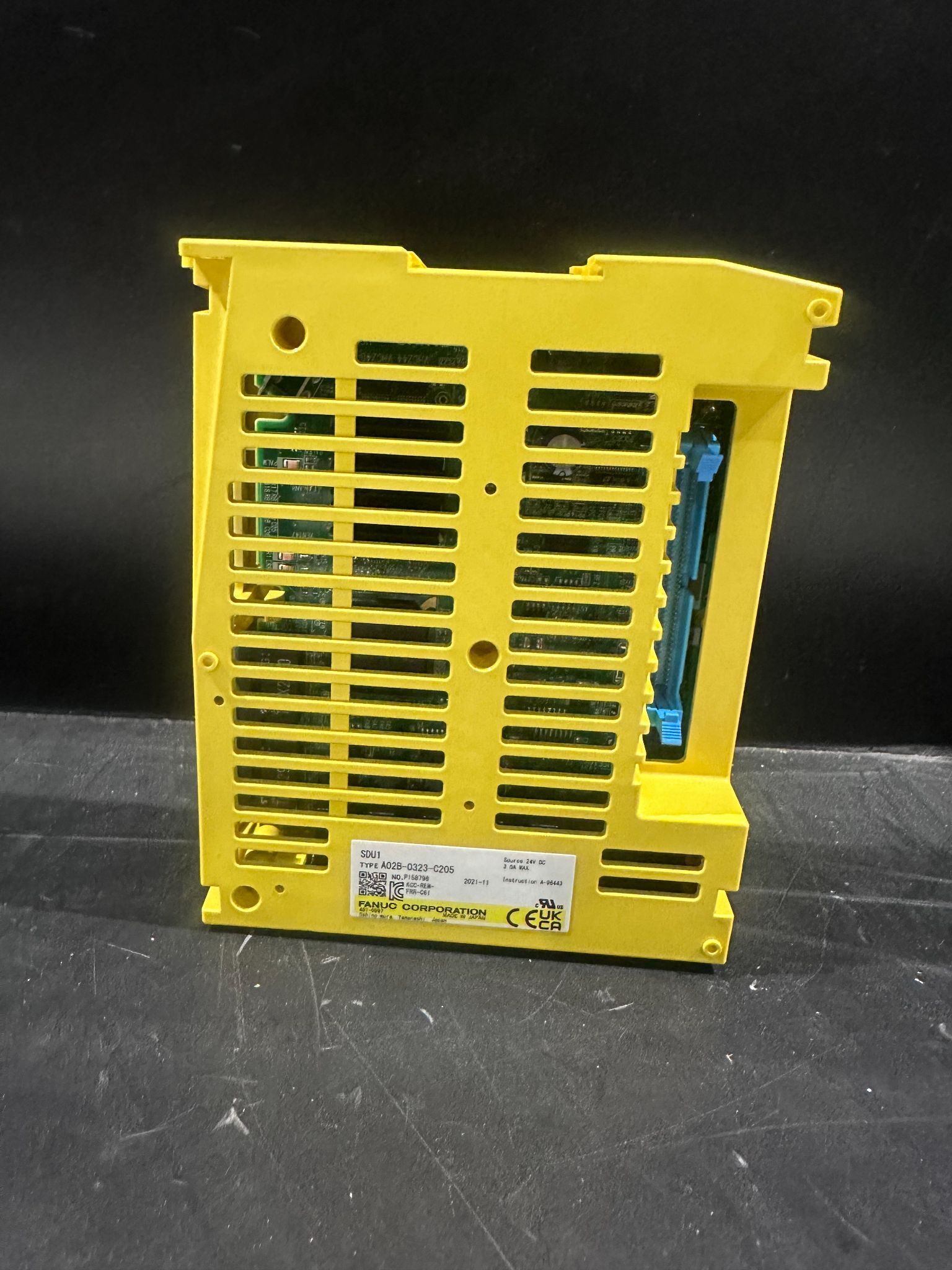 FANUC A02B-0323-C205 PLCs/MACHINE CONTROL NEW 2