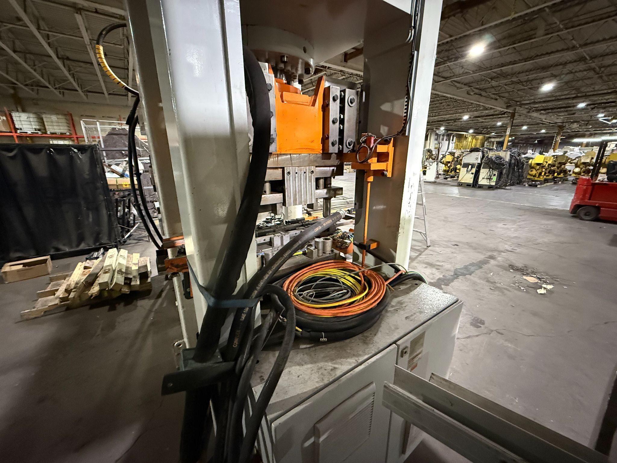 NUMALLIANCE MIB PRESS w/ Hydraulic Pump and Reservoir System USED 6