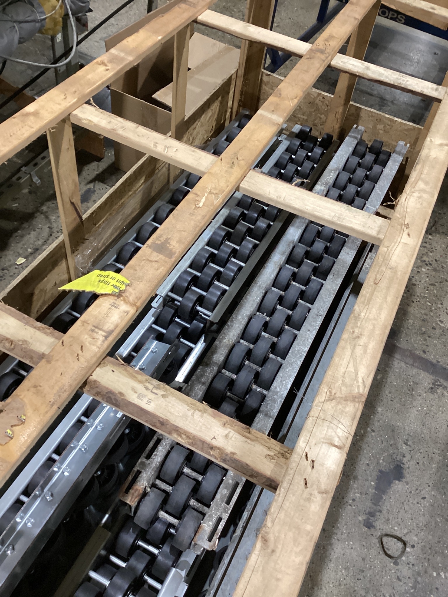 LOT of MALLARD Pallet Flow Conveyor Channels CR125BSPL-120-36104 USED 2