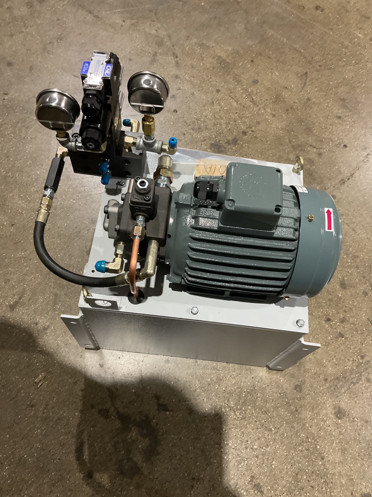 CMT HARDINGE HYDRAULIC POWER UNIT NLA000013301A 60 LITER NEW 4