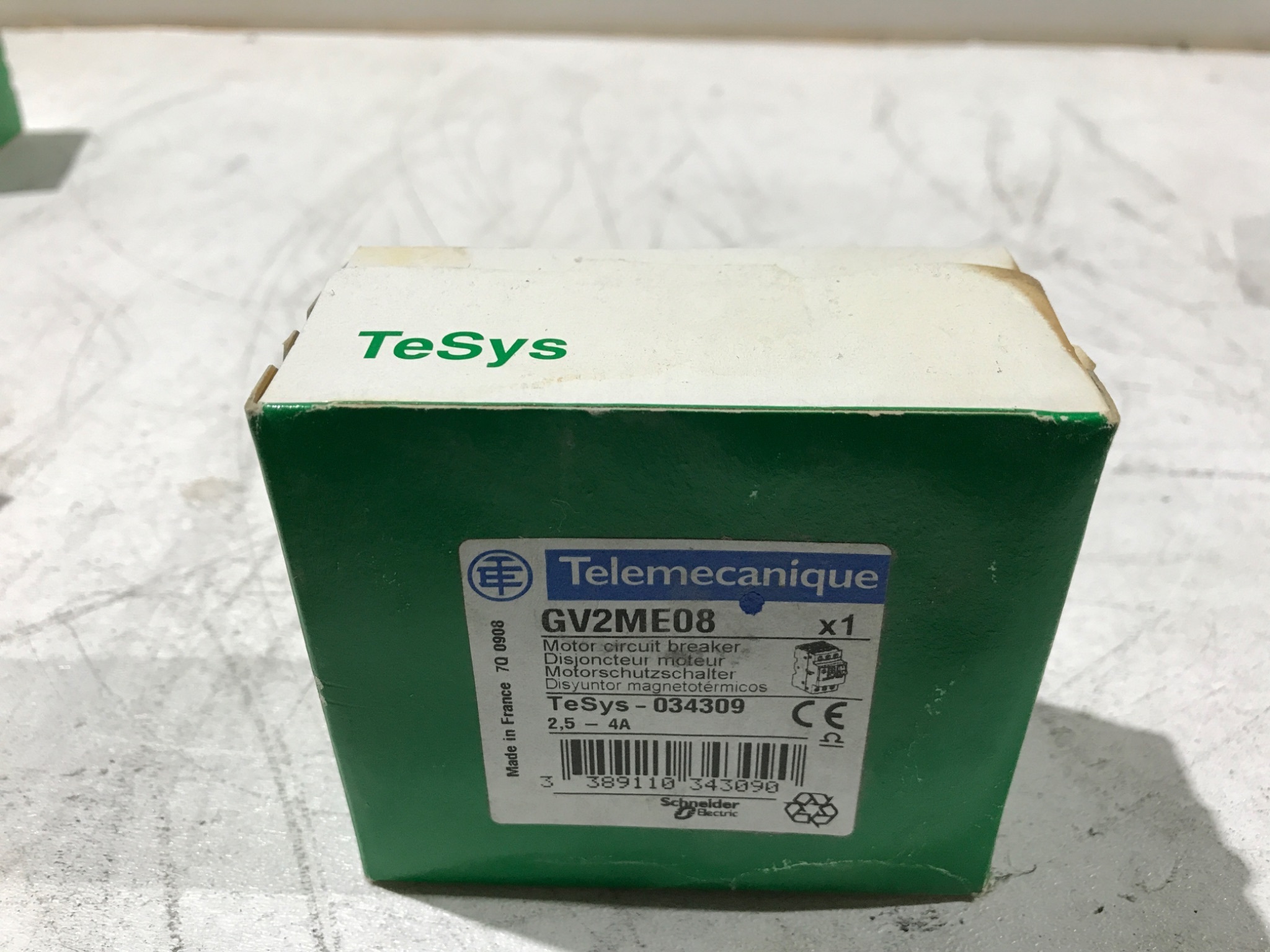 TELEMECANIQUE MOTOR CIRCUIT BREAKER GV2ME08 NEW 1