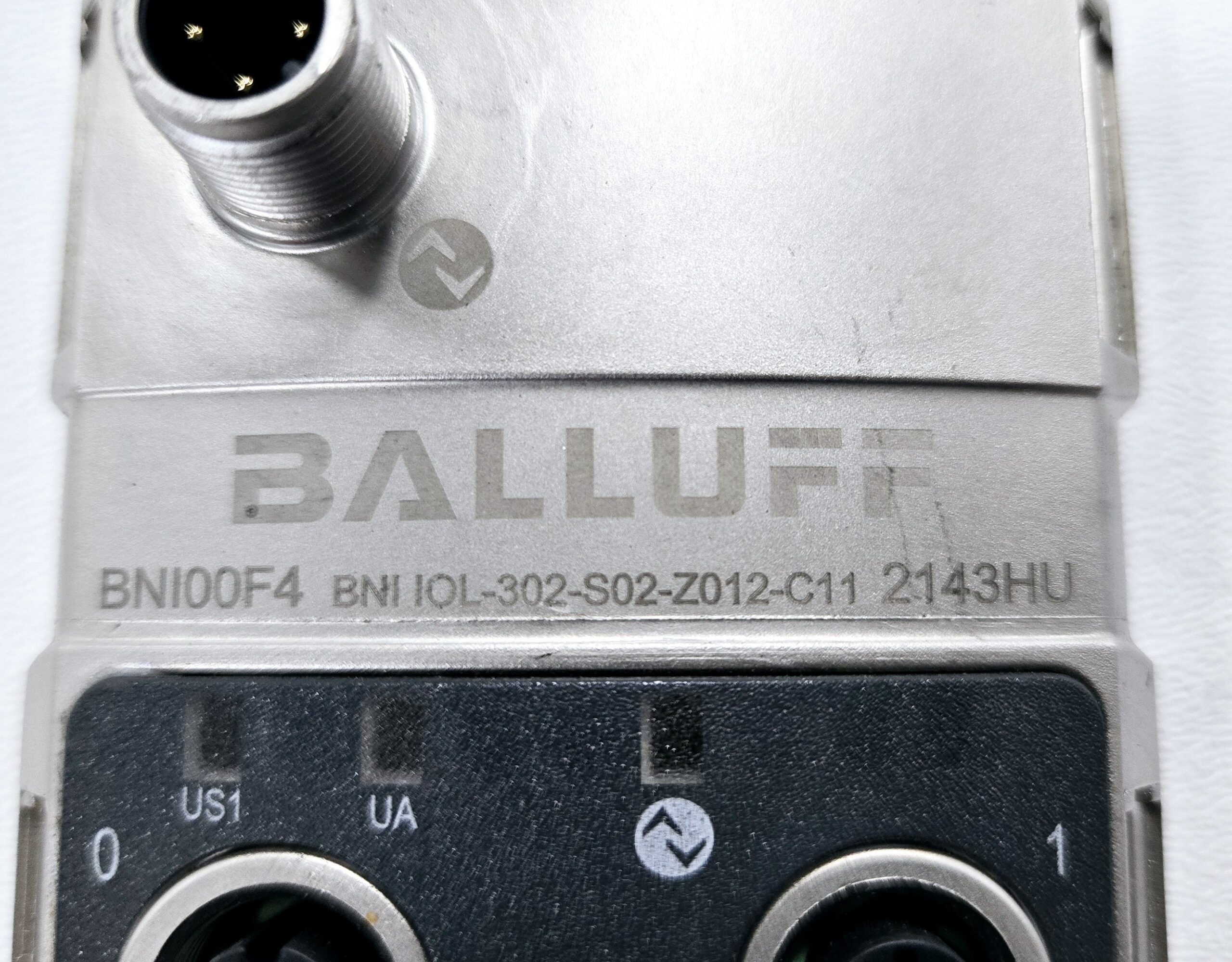 BALLUFF BNI004F BNI IOL-302-S02-Z012-C11 2143HU DIGITAL I/O USED 2