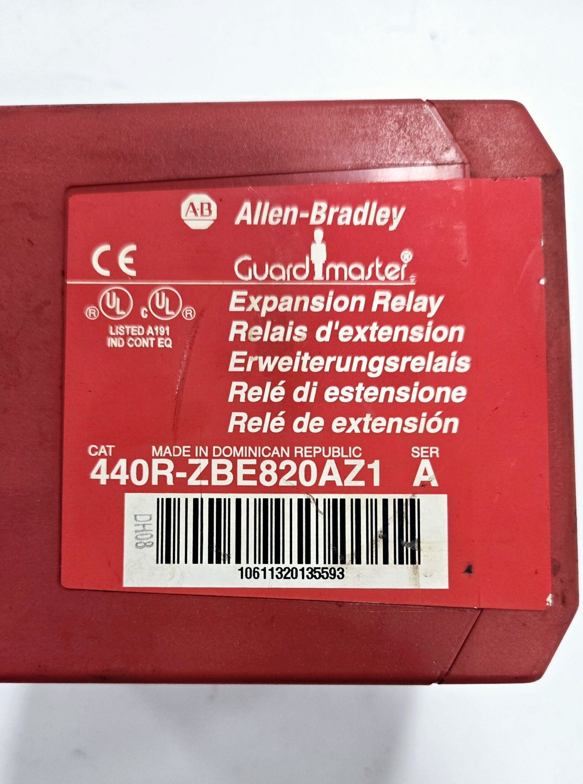 ALLEN BRADLEY 440R-ZBE820AZ1 Expansion Relay USED 2