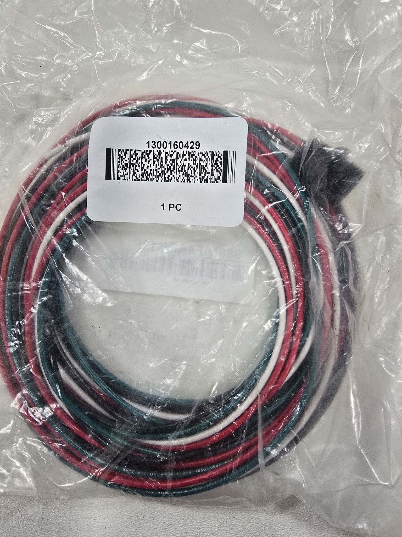 ALLEN BRADLEY 888N-F4AF1-12F 4PIN MINI FEMALE ST 16AWG 12FT CABLE NEW 2