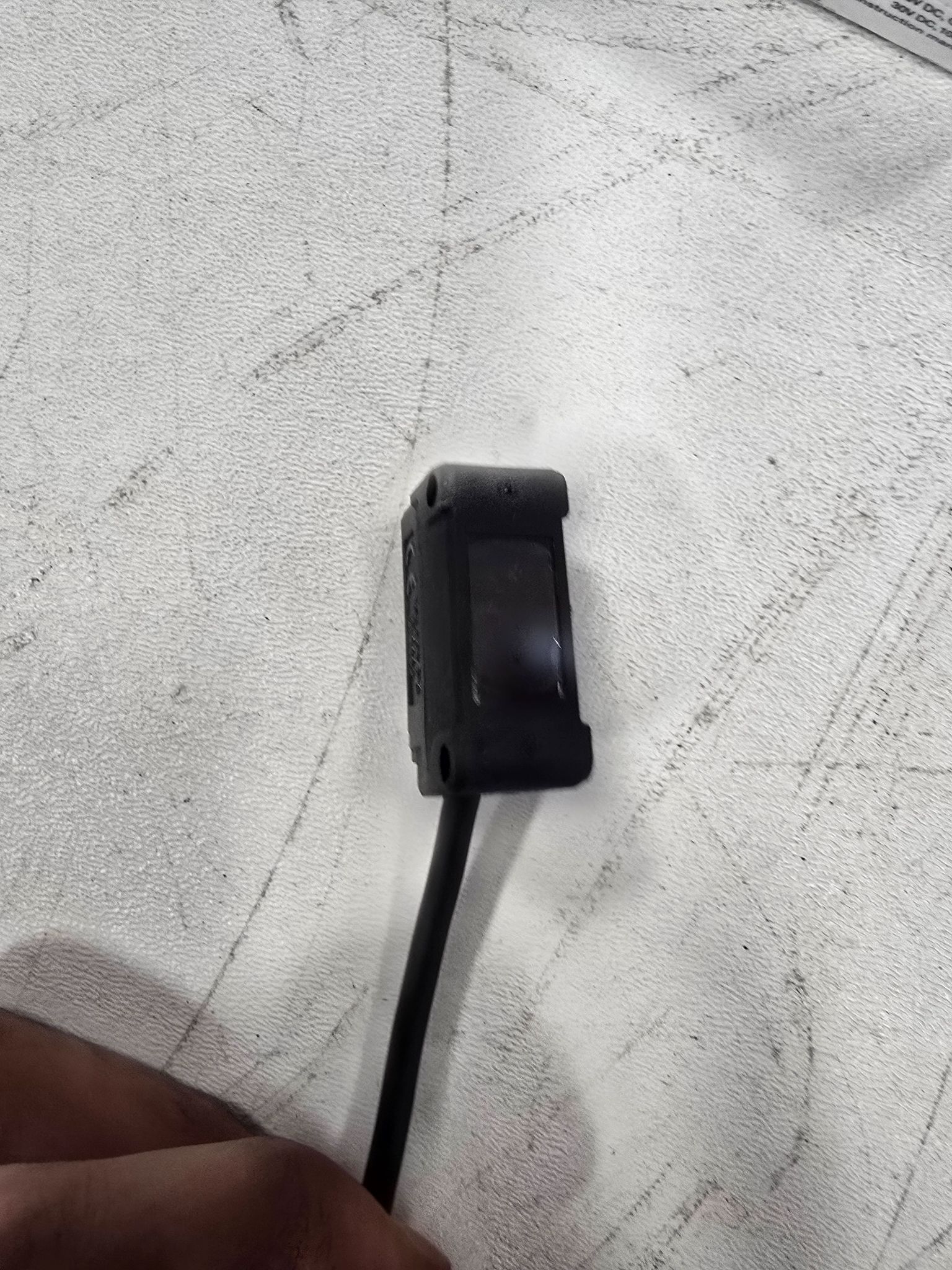 KEYENCE PZ-G61EP SQUARE RETRO REFLECTIVE M12CONNECTOR TYPE W CABLE NEW 4