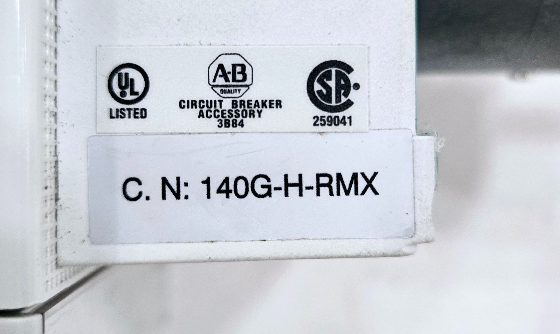 ALLEN BRADLEY 140G-H6C3-C30/140G-H-RMX/140G-N7/140U-PY DISCONNECT SWITCH USED 3
