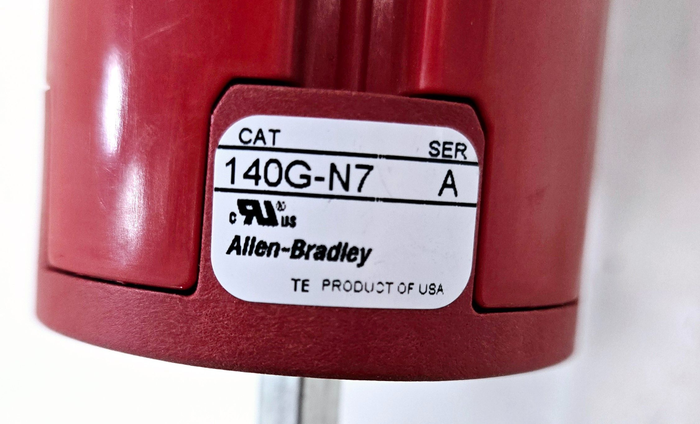 ALLEN BRADLEY 140G-H6C3-C30/140G-H-RMX/140G-N7/140U-PY DISCONNECT SWITCH USED 4
