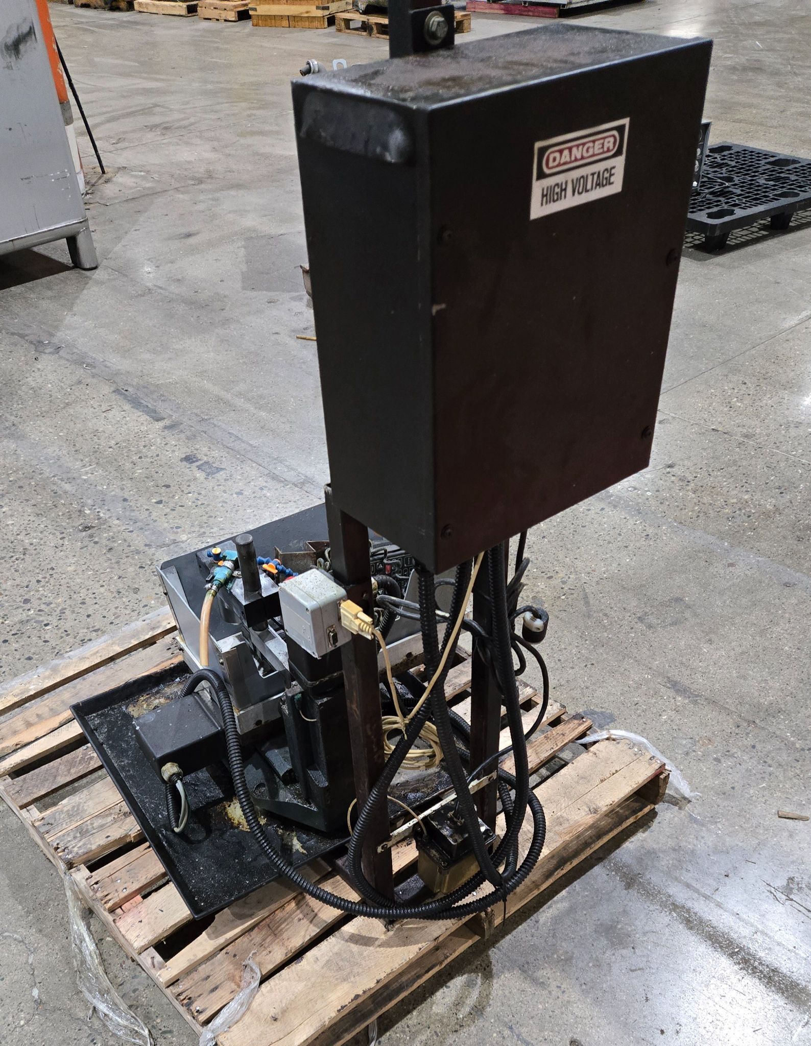 SERVO PRODUCTS IMPACT 2 MINI-MILL 120V USED 0