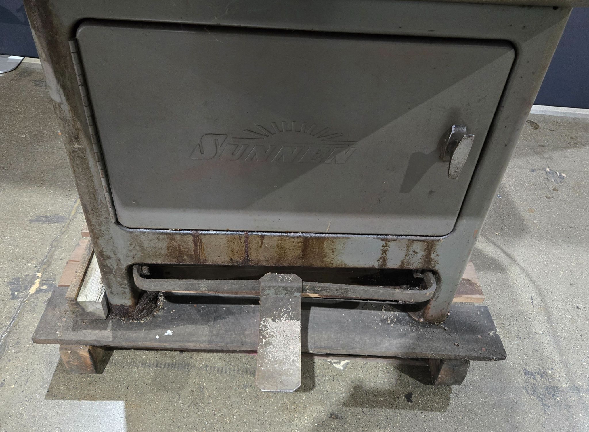 SUNNEN MBB 1660 E Horizontal Precision Honing Machine USED 5
