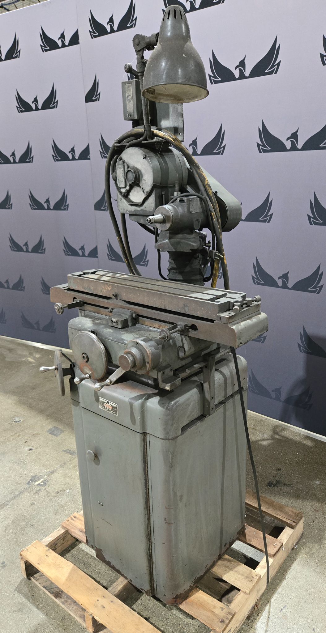K.O. LEE BA860 TOOL CUTTER AND GRINDER USED 1