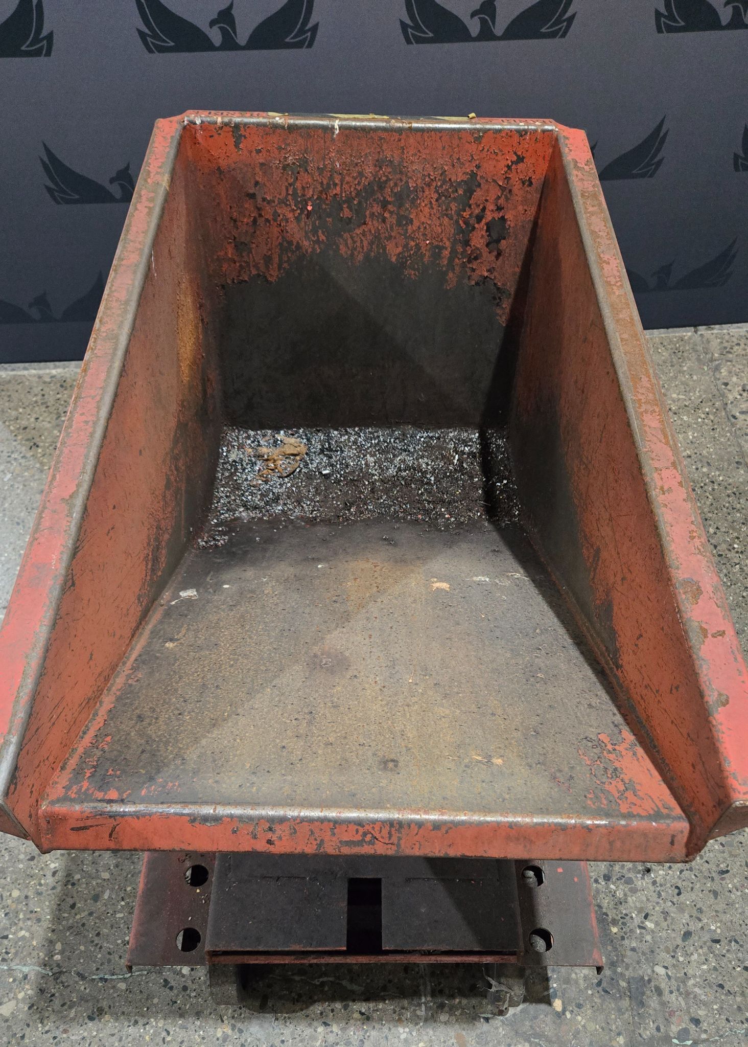 MODERN EQUIPMENT CO SELF DUMPING HOPPER USED 1