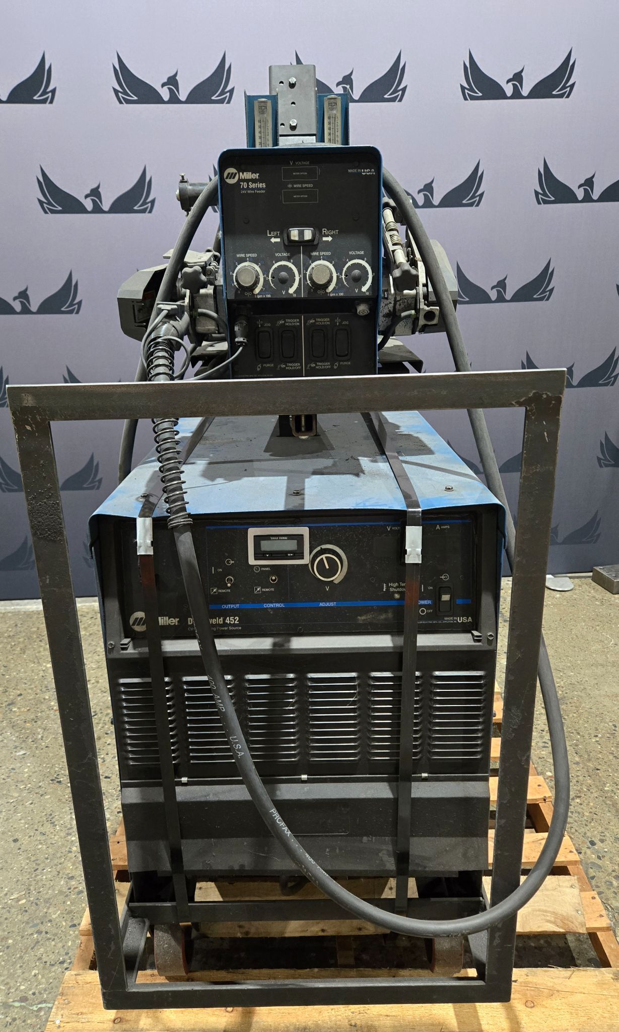 MILLER AUTO DELTAWELD 452 MIG WELDER WITH WIRE FEEDER USED 0