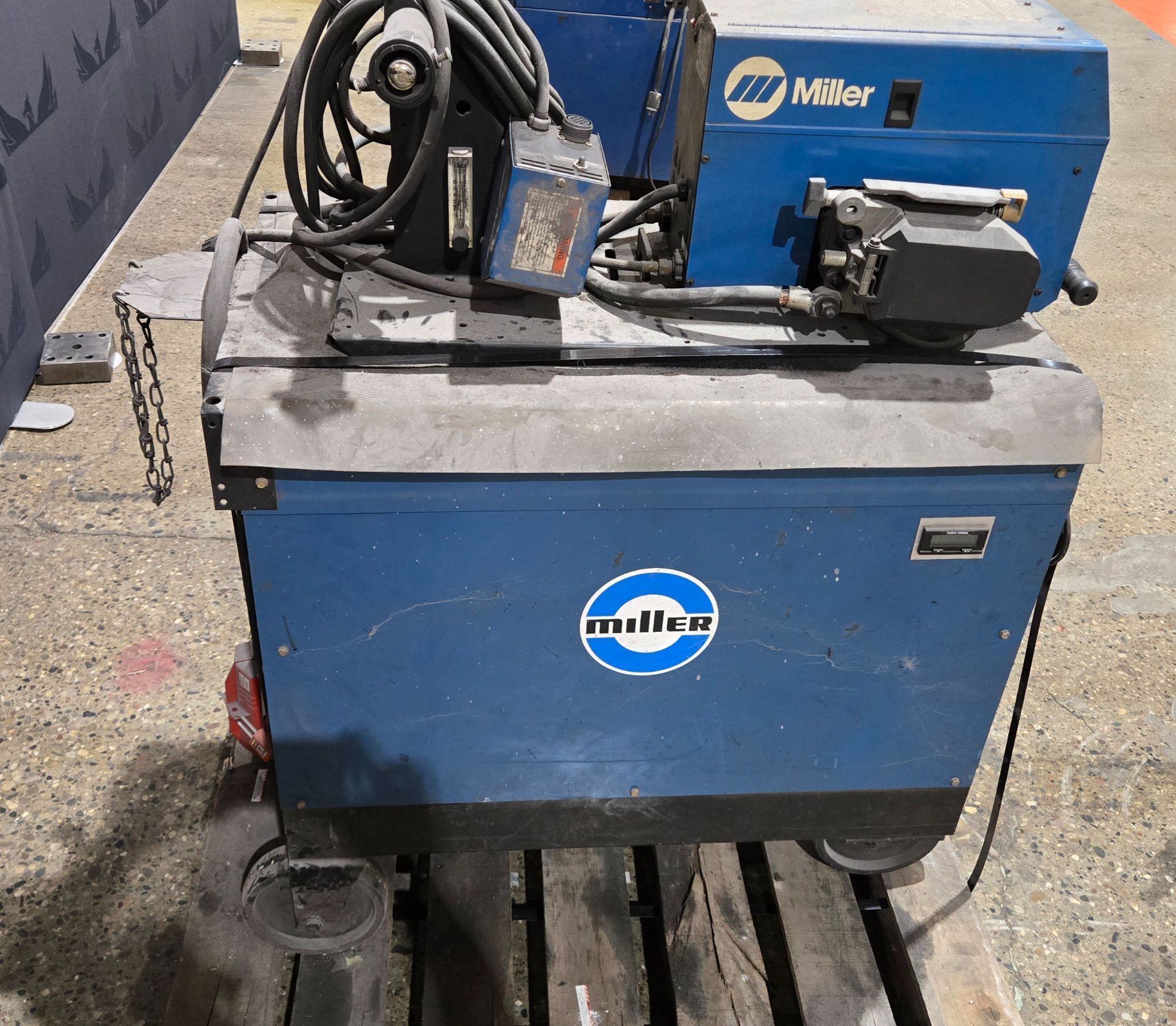 MILLER DELTAWELD 450 ARC WELDER WITH WIRE FEEDER AND CART USED 5