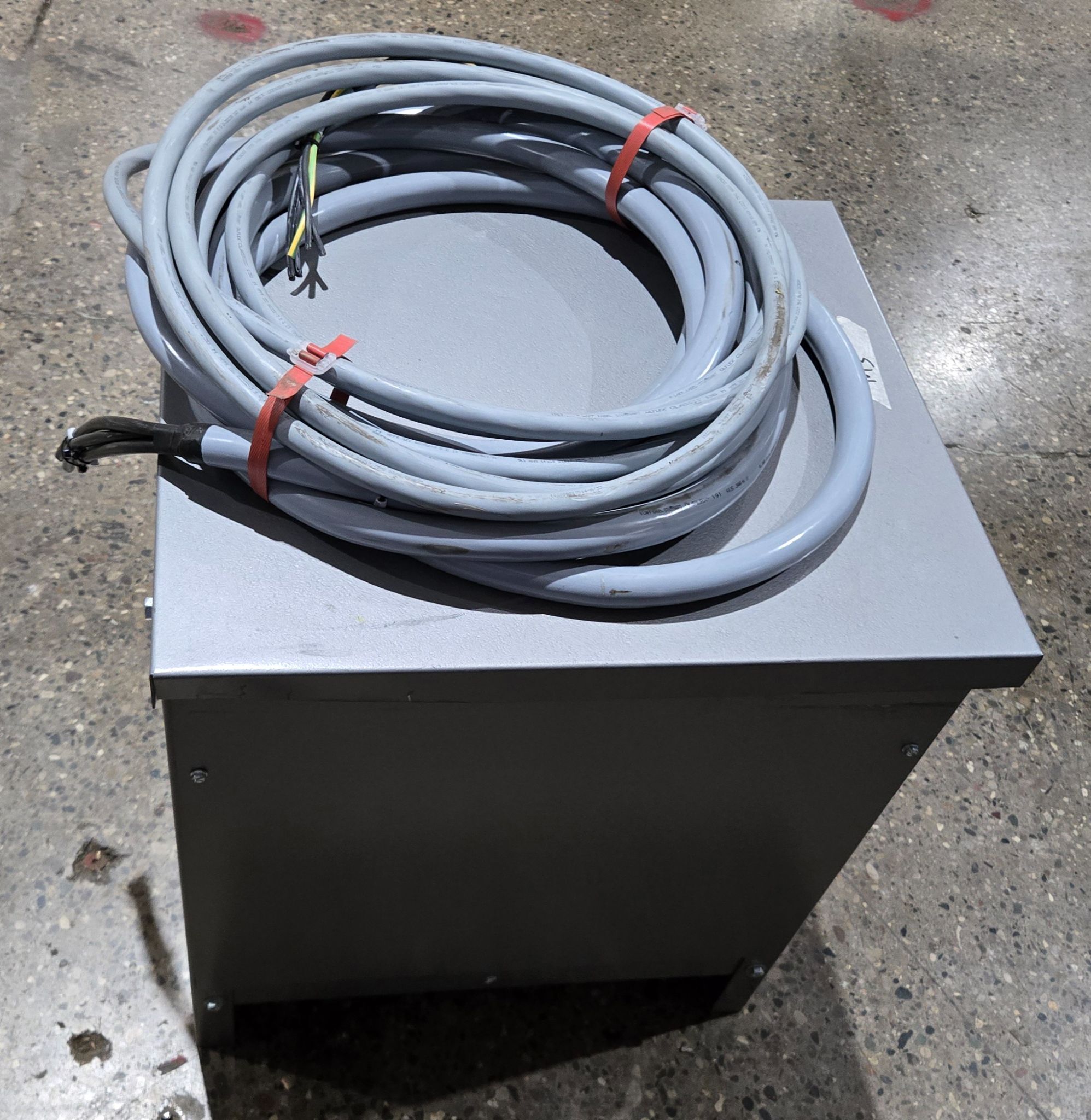 DONGAN 73-30-34945H 480V 30KVA Transformer USED 2
