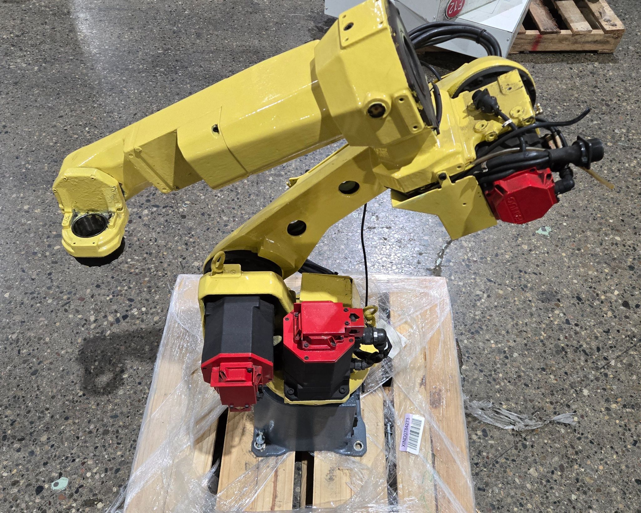 FANUC M-20IA ROBOT ARM ONLY MISSING SERVO MOTOR PARTS ONLY USED 2