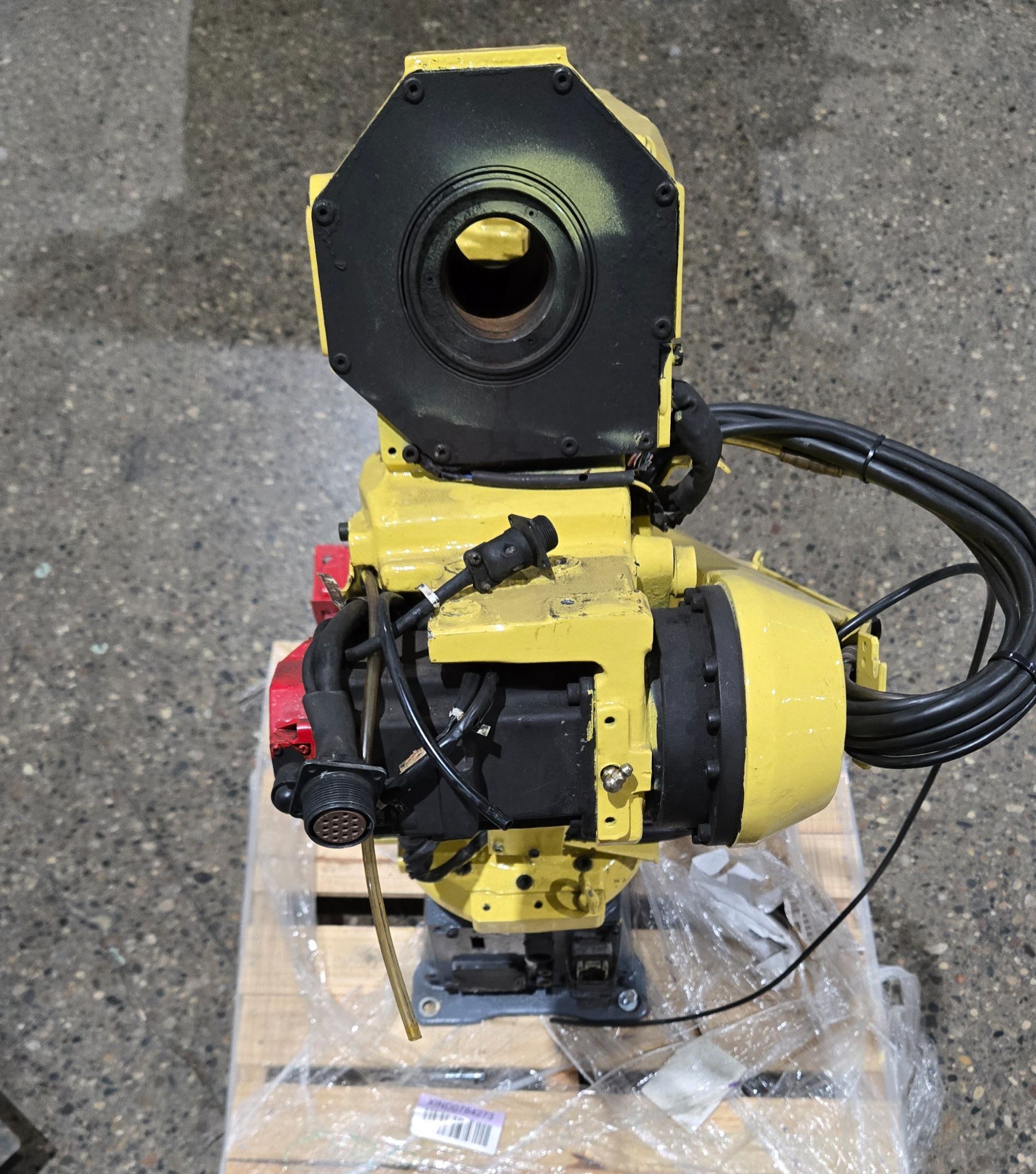 FANUC M-20IA ROBOT ARM ONLY MISSING SERVO MOTOR PARTS ONLY USED 3