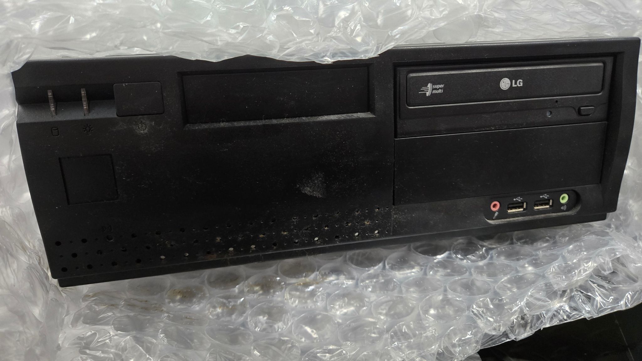 ACE KISS-102 SELECTIVE SOLDERING MACHINE USED 12