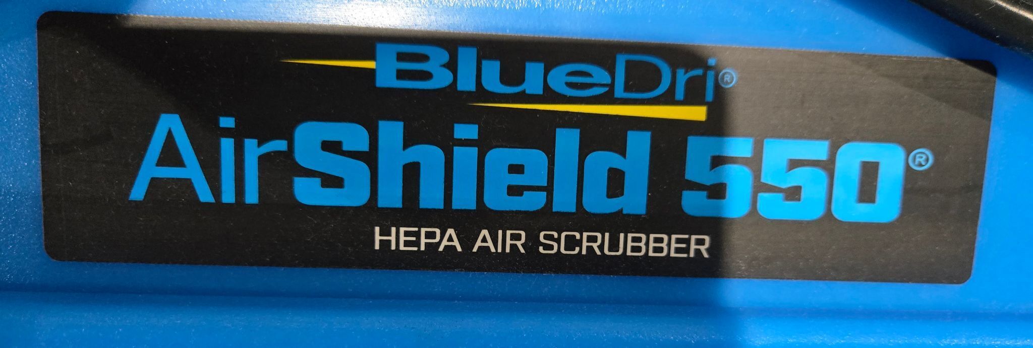 BLUEDRI AIRSHIELD 550 HEPA AIR SCRUBBER 1400SQ FEET CAPACITY 1/3HP USED 7