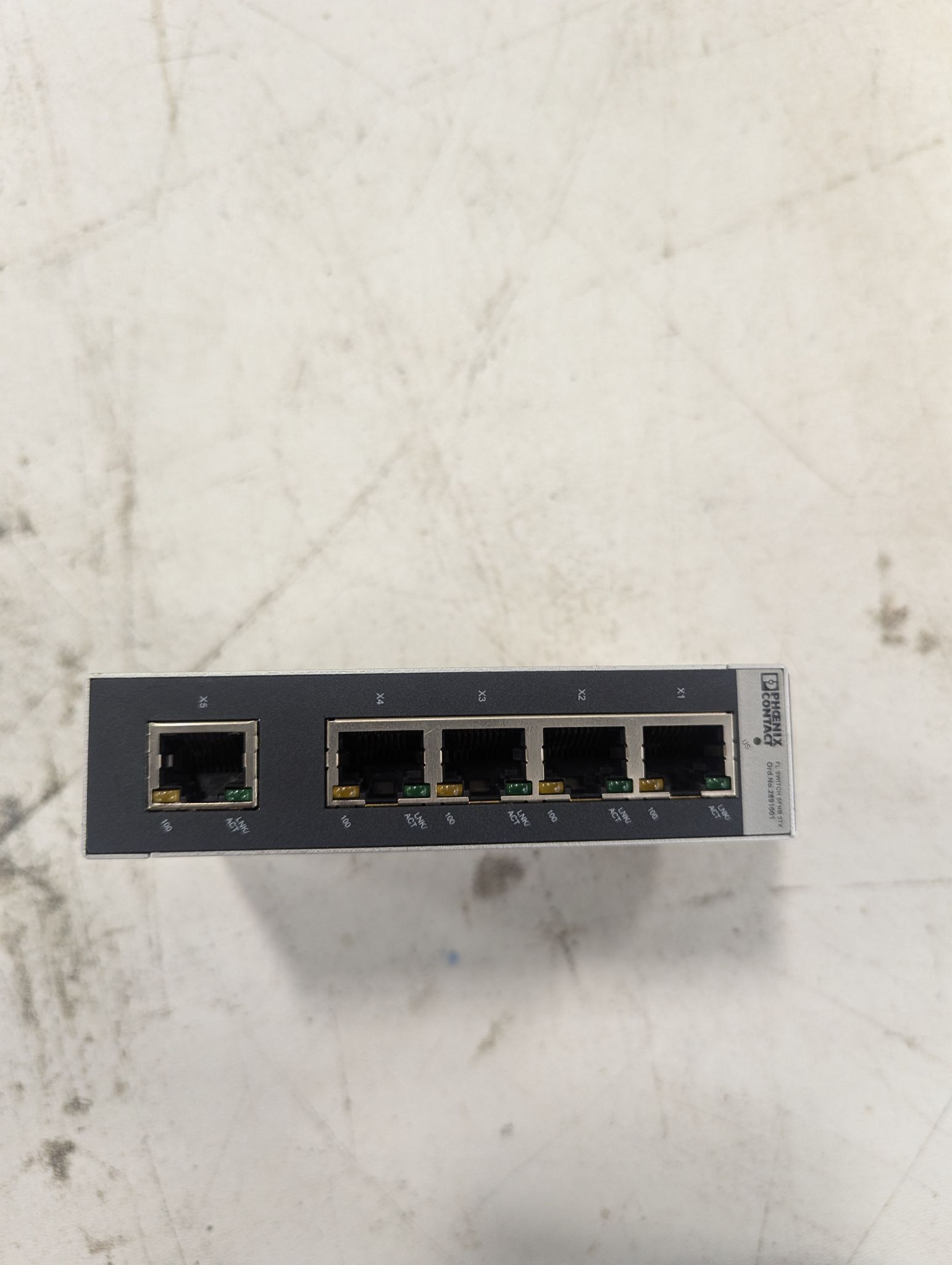 PHOENIX FLOW SWTICH ETHERNET MODULE USED 1