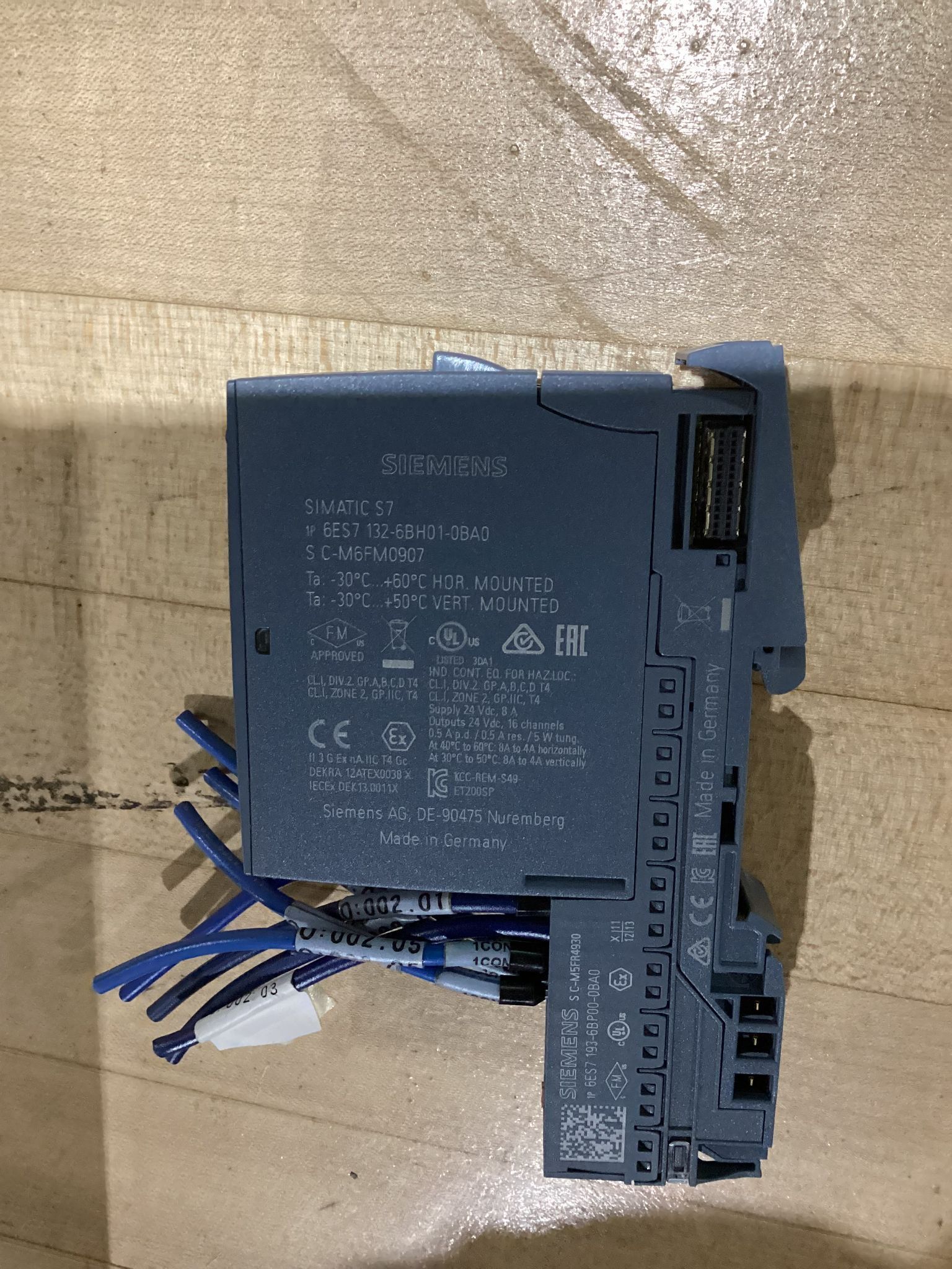 SIEMENS 6ES7132-6BH01-0BA0 PLC MODULE USED 0