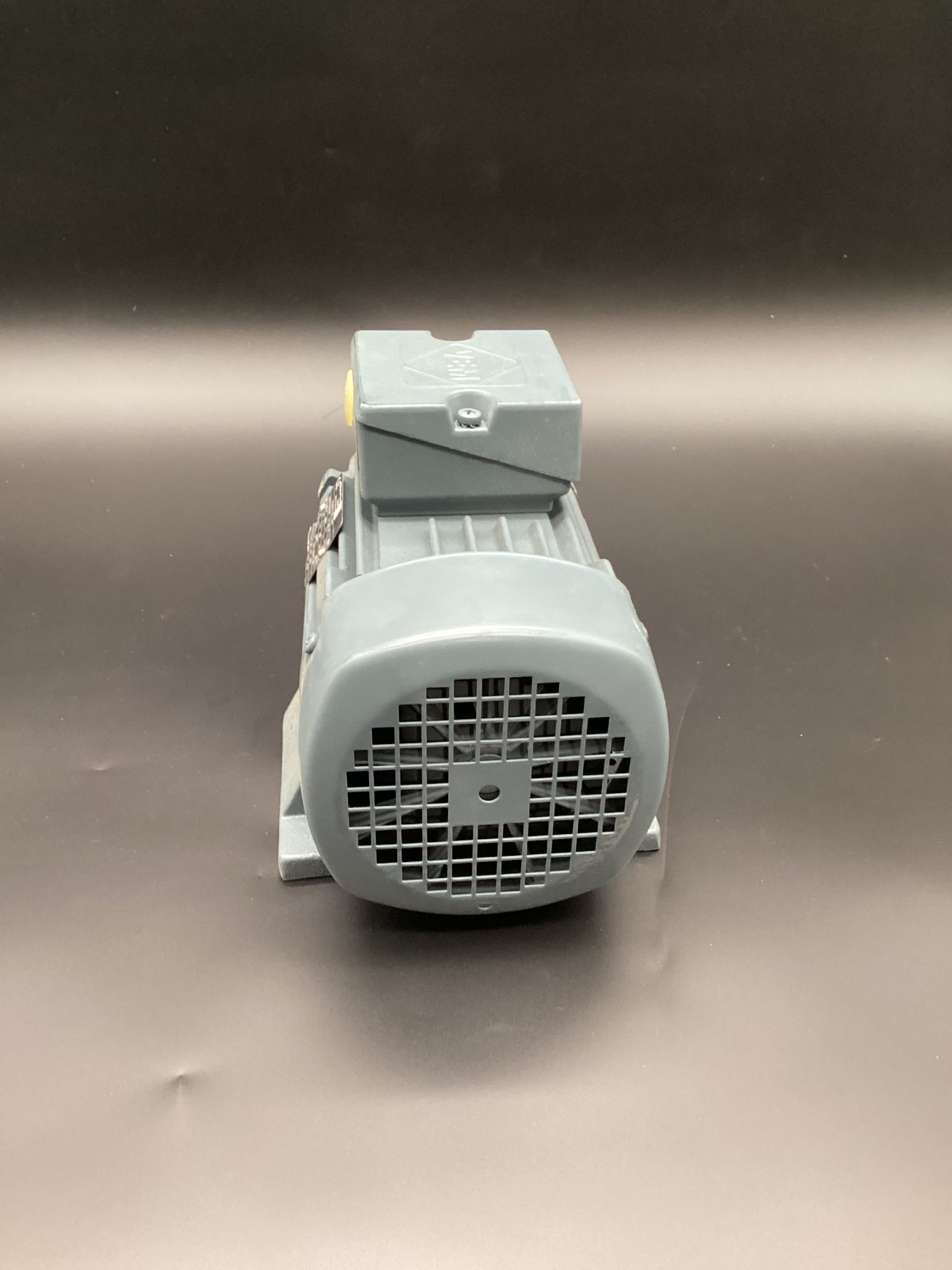 VEM K21R-80-G-4 2-Speed Motor USED 1