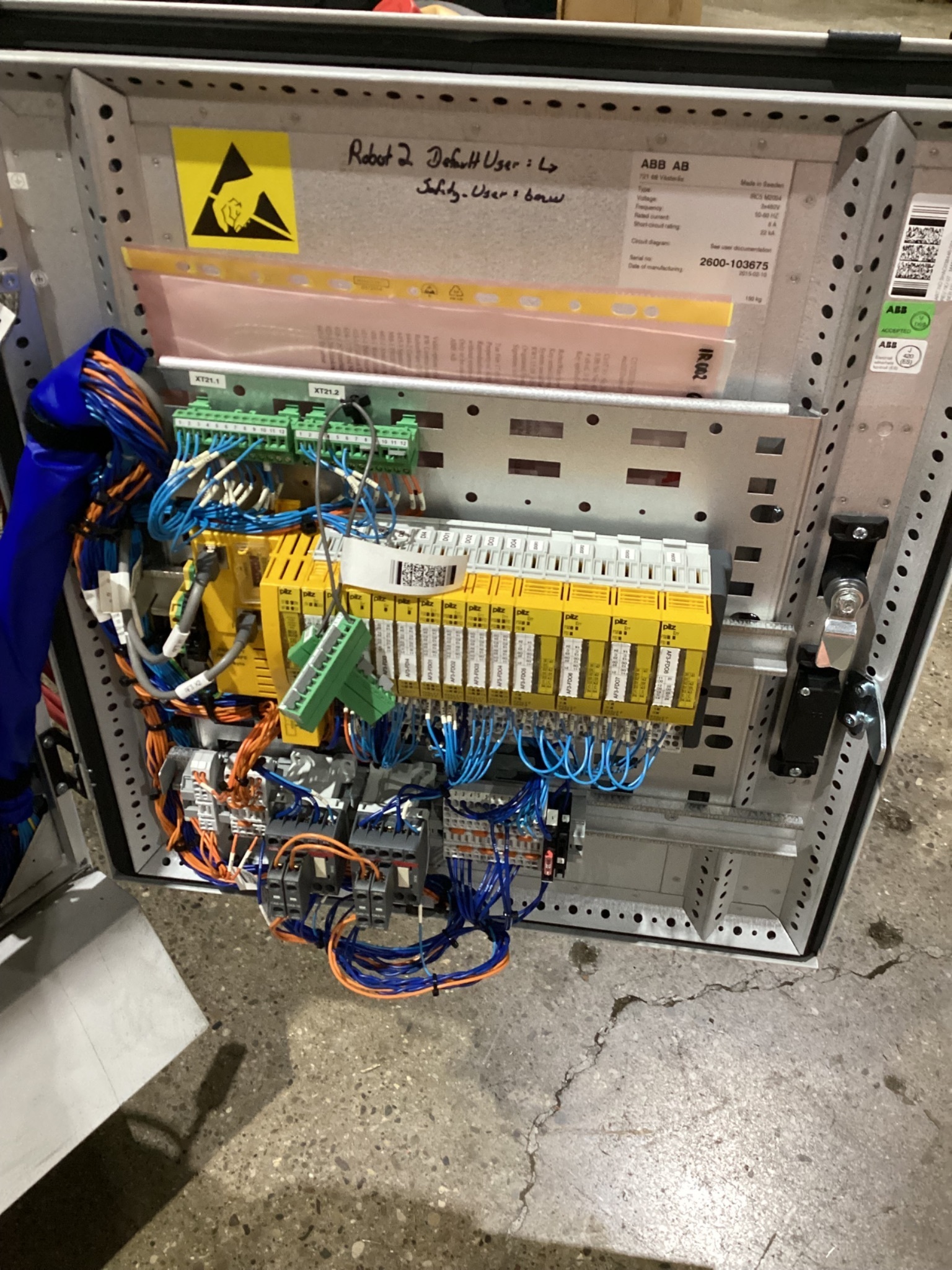 ABB IRB 2600 M2004 Robot w/ IRC5 Controls, Missing Cable Set USED 21