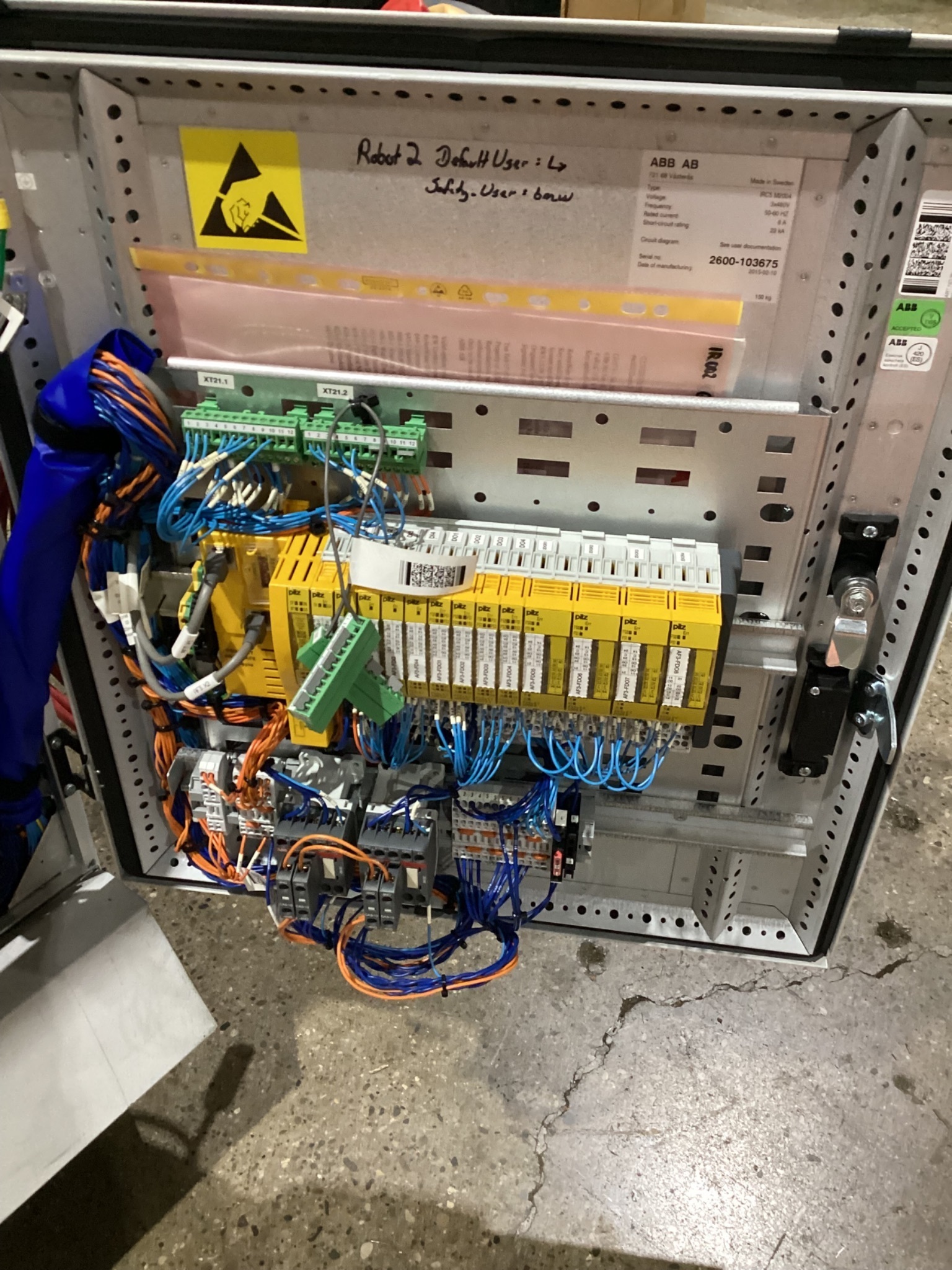 ABB IRB 2600 M2004 Robot w/ IRC5 Controls, Missing Cable Set USED 22