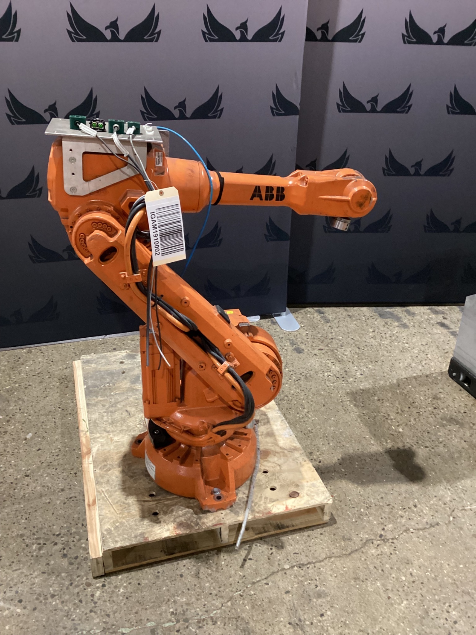 ABB IRB 2600 M2004 Robot w/ IRC5 Controls, Missing Cable Set USED 0