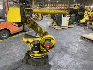 FANUC – R-2000iA/125L w/ R-J3iB Controls USED