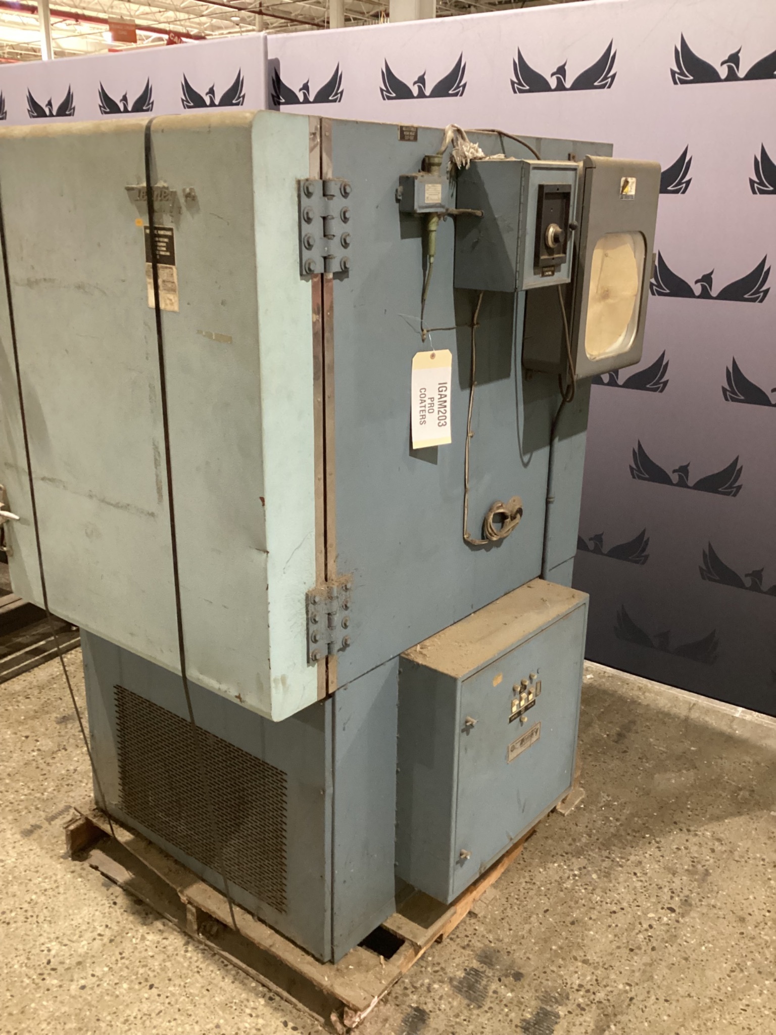 TENNEY 14 ENVIRONMENTAL CHAMBER OVEN W/ BRISTOL RECORDER USED 2