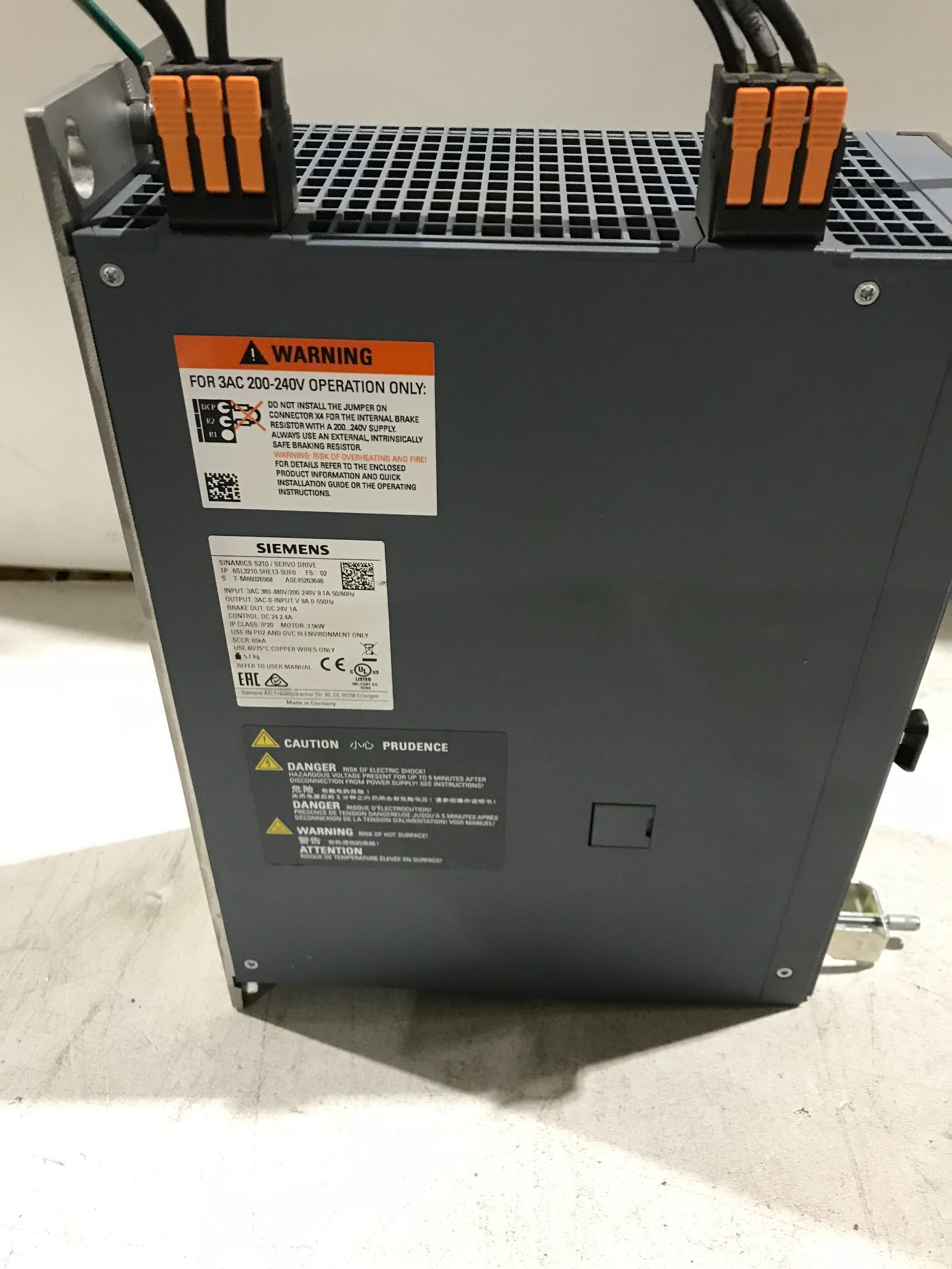 6SL3219-5HE13-5UFO G120X 40HP 480V VFD Drive – USED 2