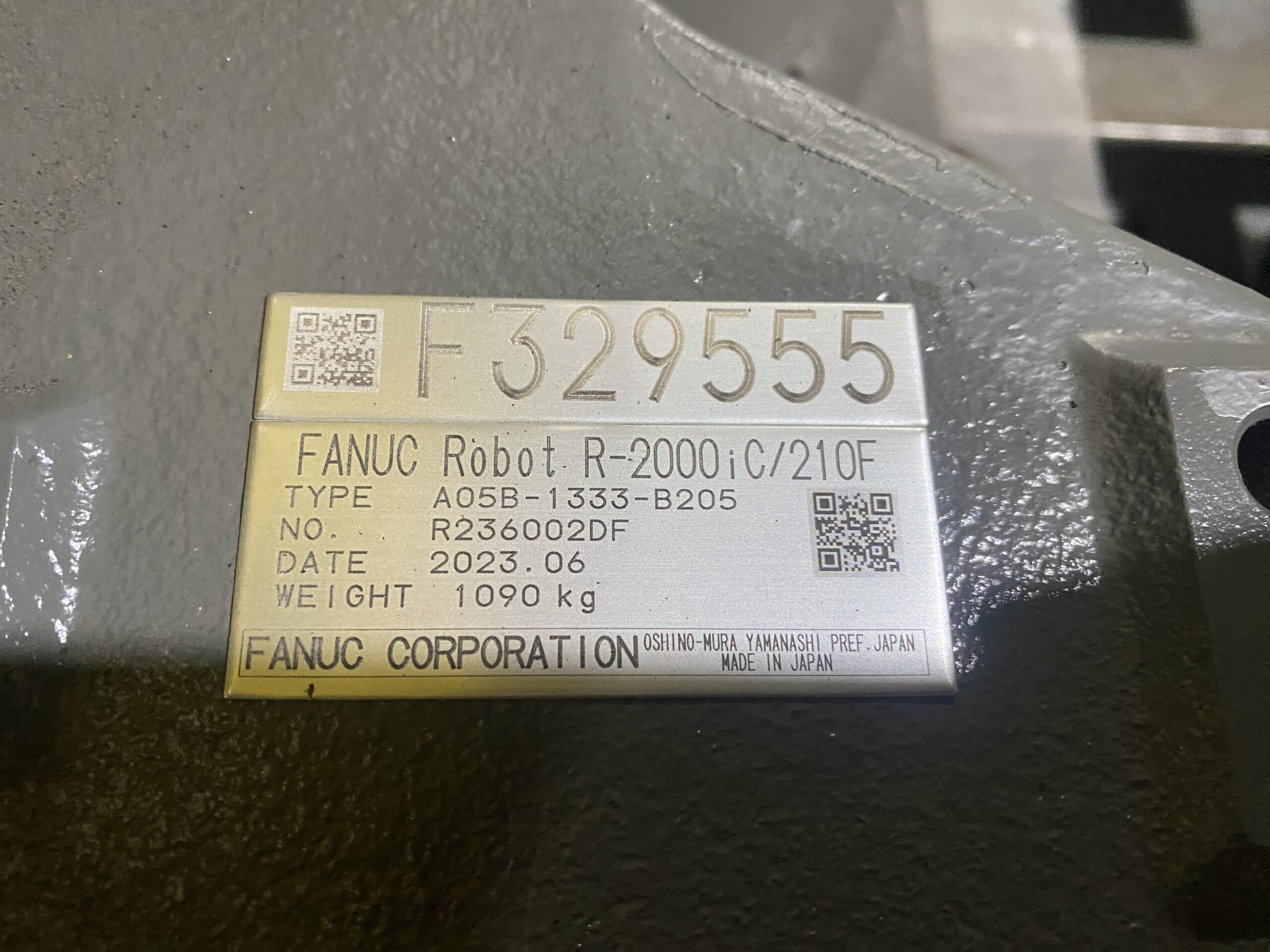 FANUC - R-2000iC/210F w/ R30iB PLUS Controls & Leoni Dress Pack NEW 5