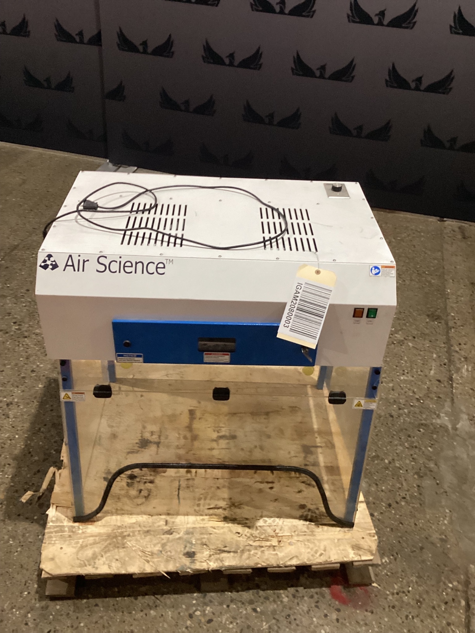 AIR SCIENCE PURAIR 5-36 DUCTLESS FUME HOOD USED 0